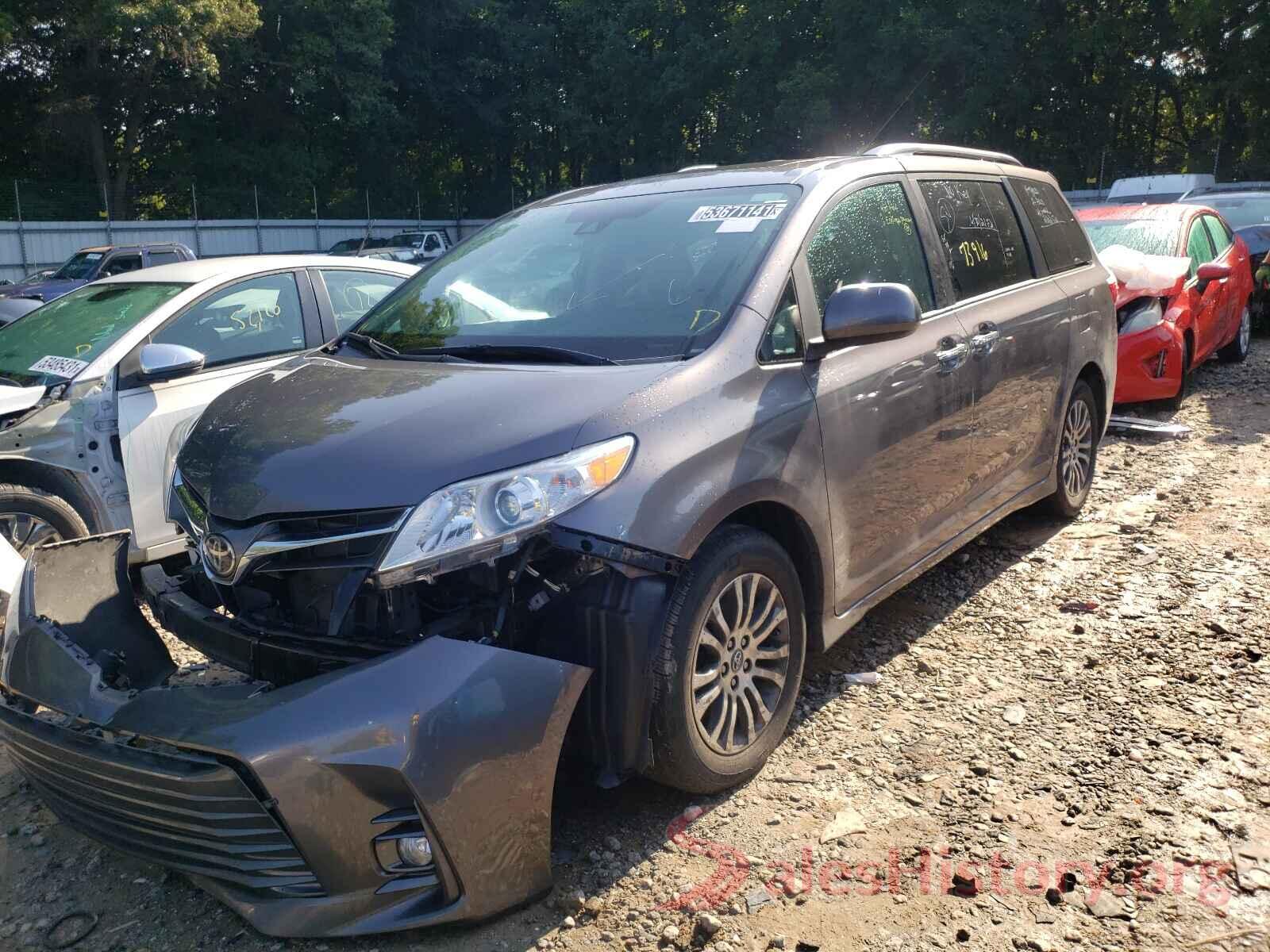 5TDYZ3DCXKS977838 2019 TOYOTA SIENNA