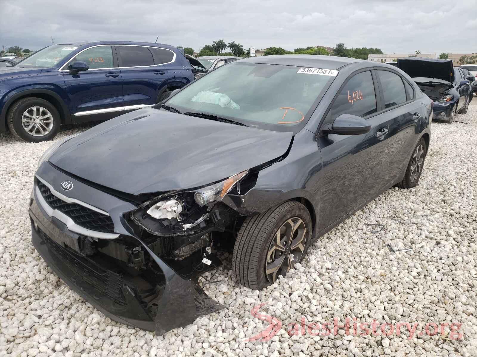 3KPF24AD2ME311438 2021 KIA FORTE