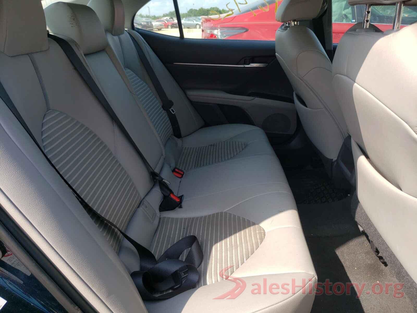 4T1B11HK4JU596155 2018 TOYOTA CAMRY