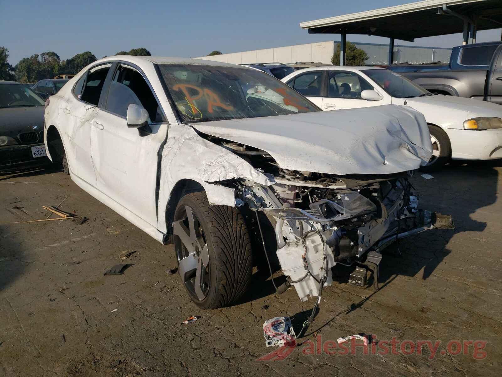 4T1B11HK7KU774738 2019 TOYOTA CAMRY