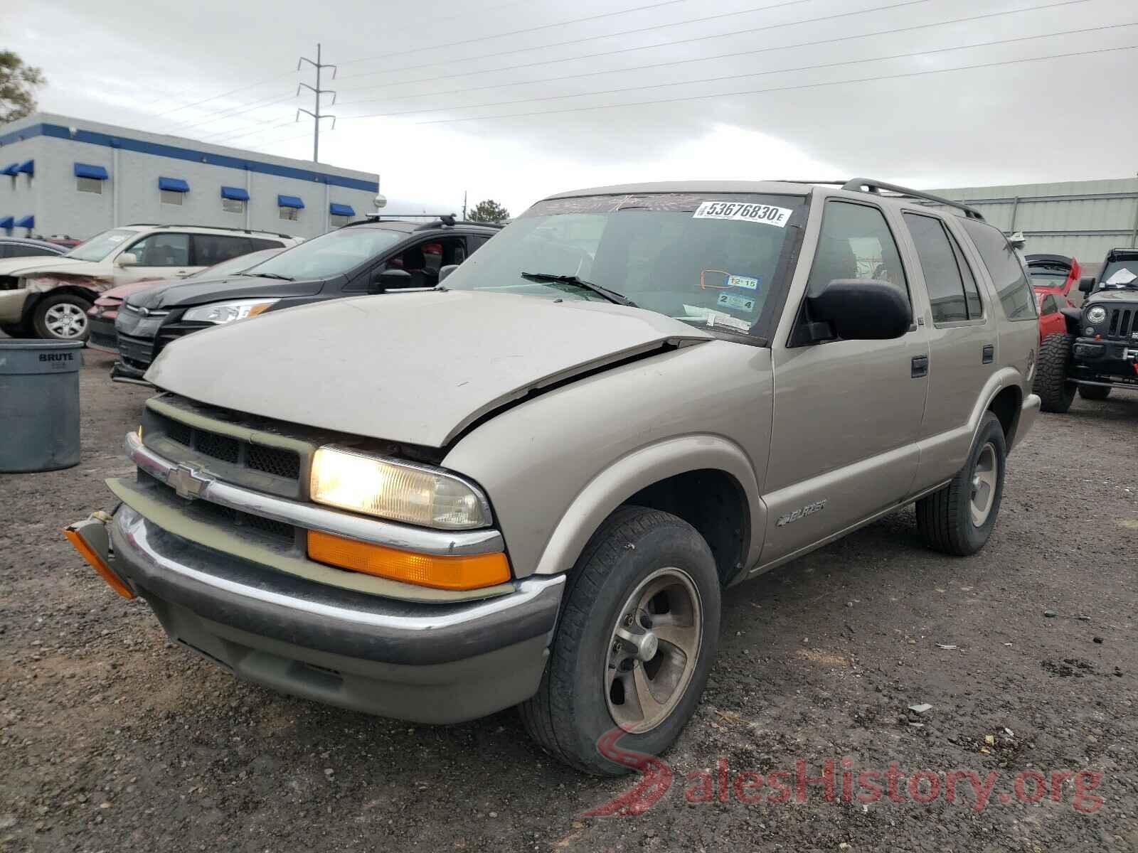 1GNCS13W9YK125468 2000 CHEVROLET BLAZER