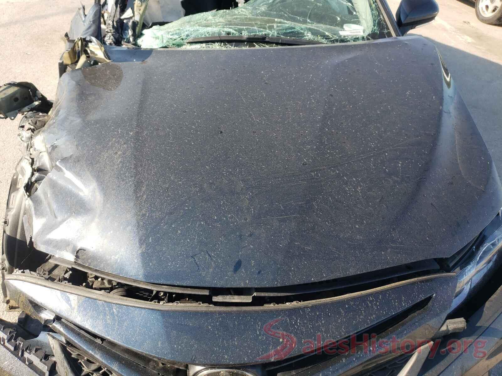 4T1B11HK5JU601895 2018 TOYOTA CAMRY