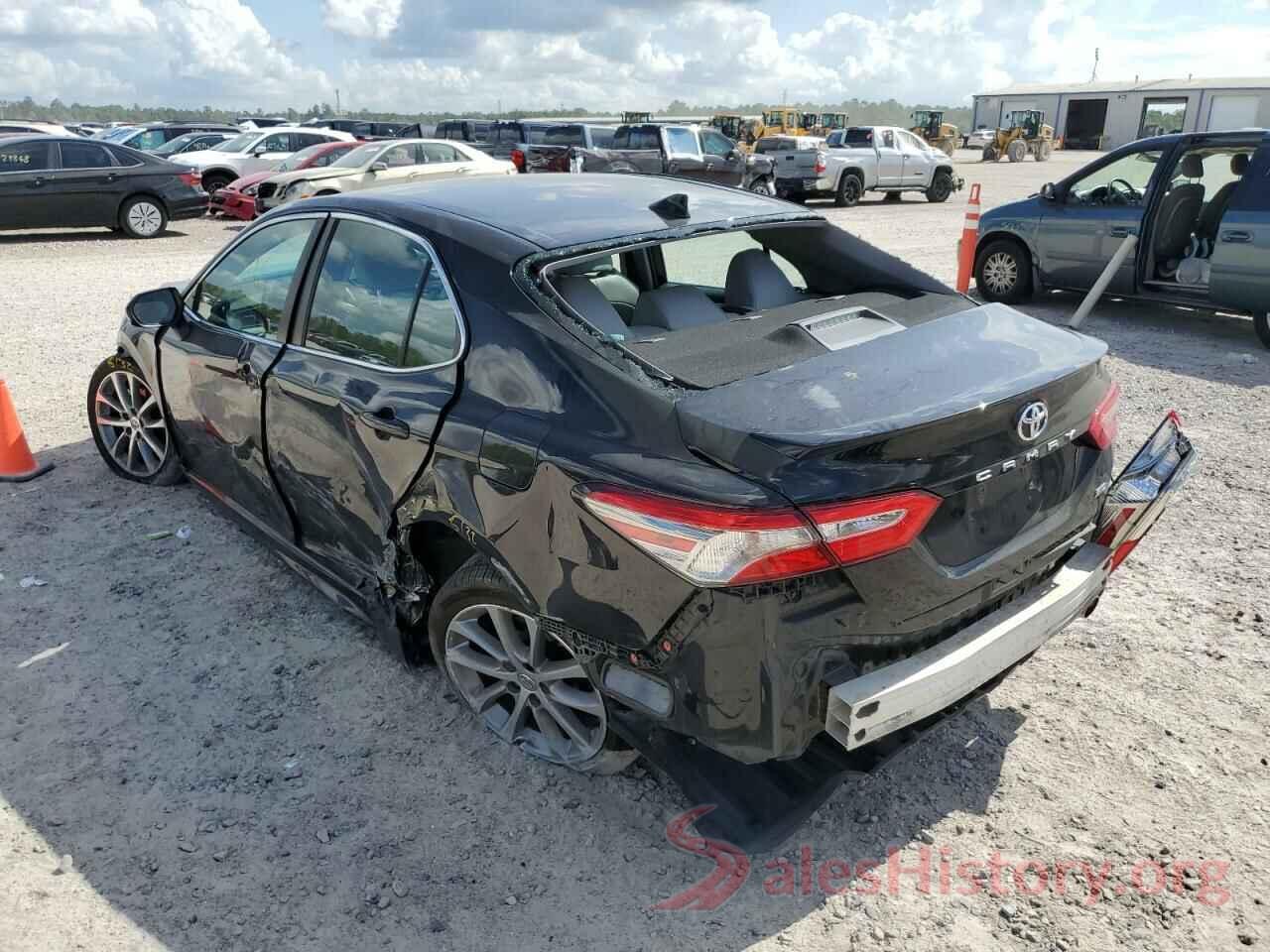 4T1B11HK4KU231752 2019 TOYOTA CAMRY