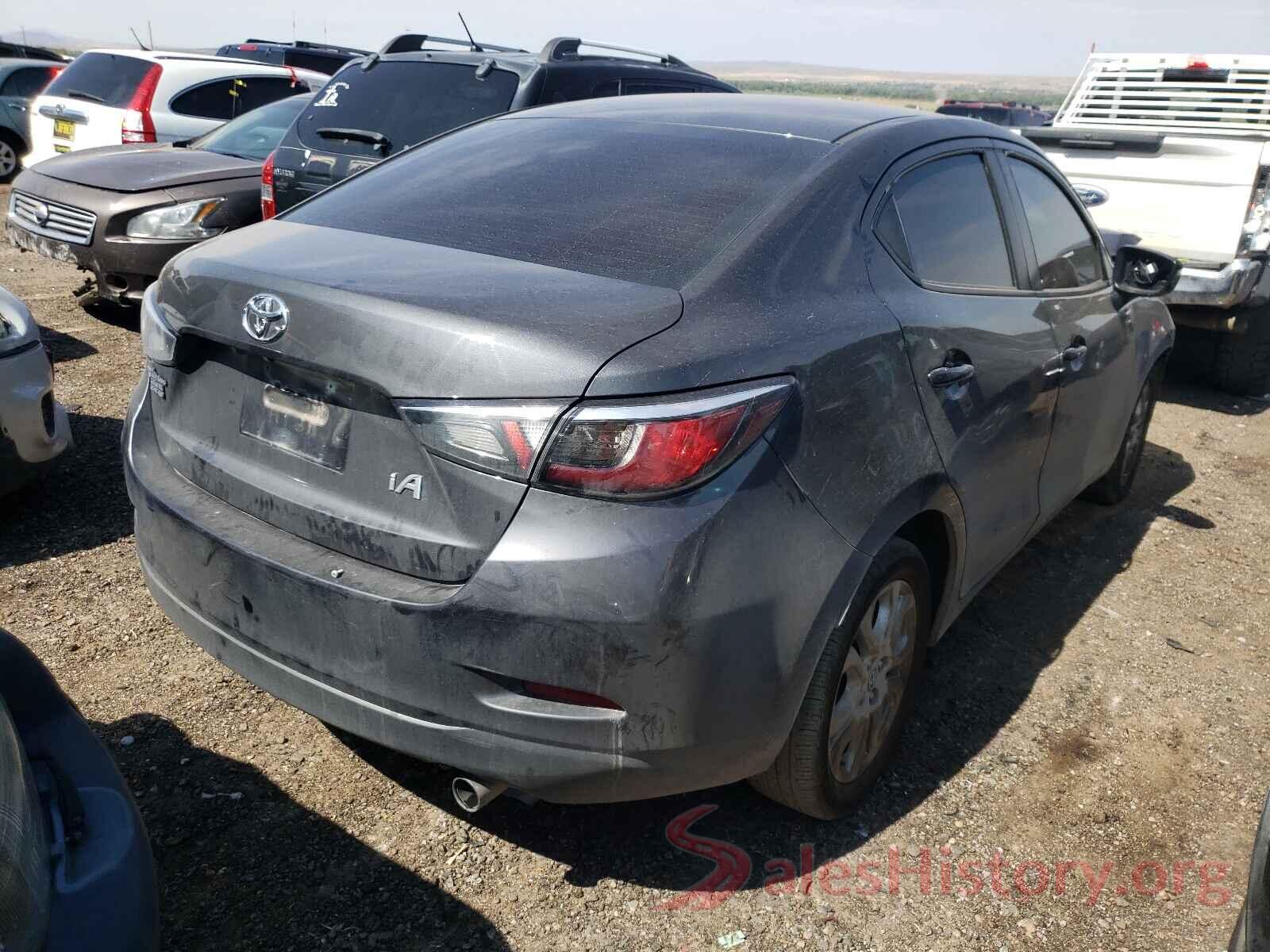 3MYDLBYV4HY181126 2017 TOYOTA YARIS