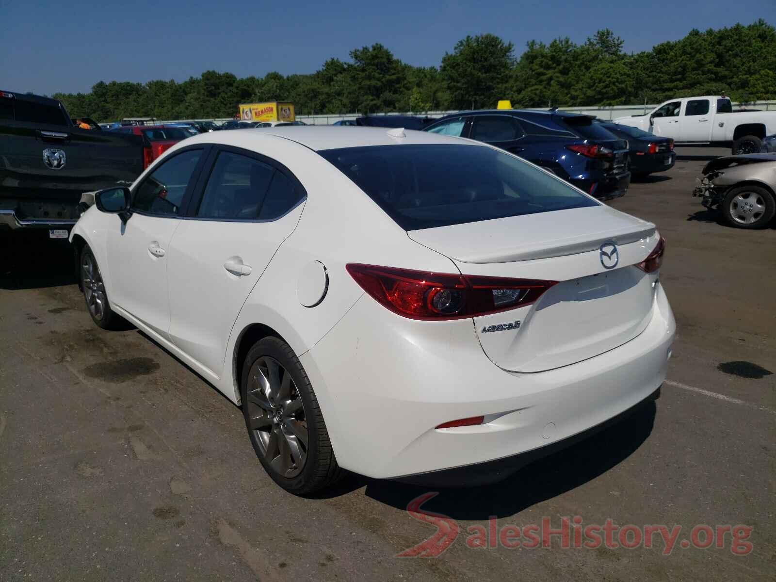 3MZBN1V3XJM204013 2018 MAZDA 3