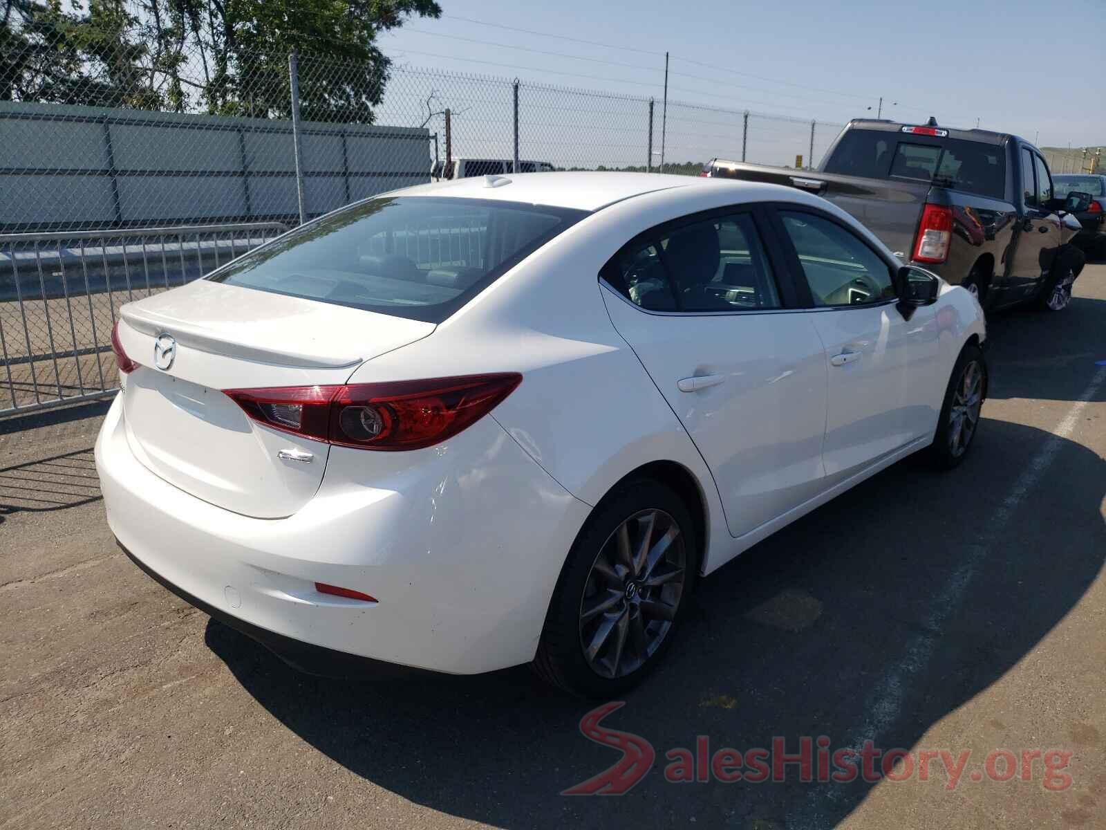 3MZBN1V3XJM204013 2018 MAZDA 3