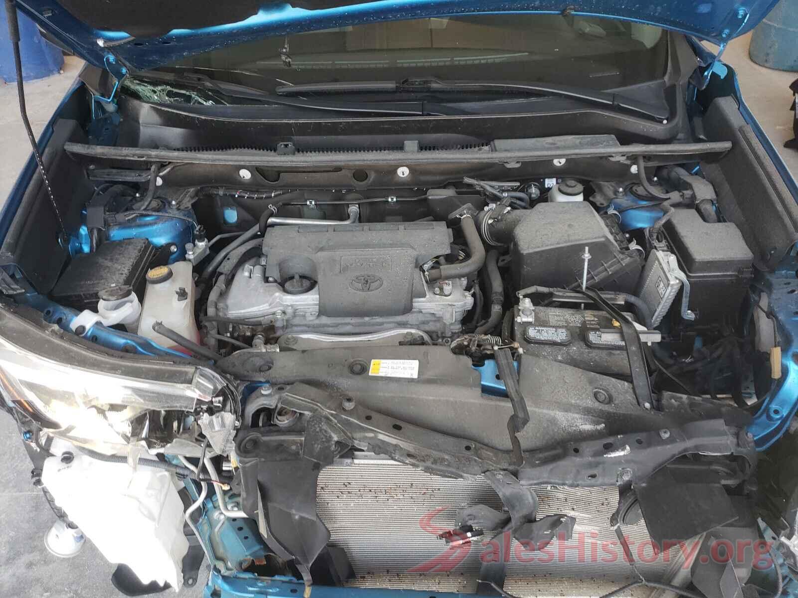 2T3DFREV6HW564820 2017 TOYOTA RAV4