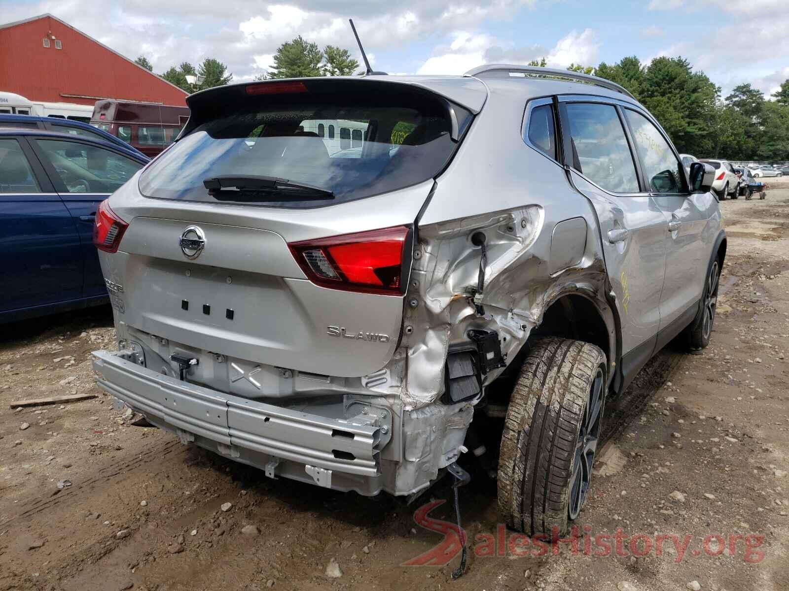 JN1BJ1CR3JW201155 2018 NISSAN ROGUE