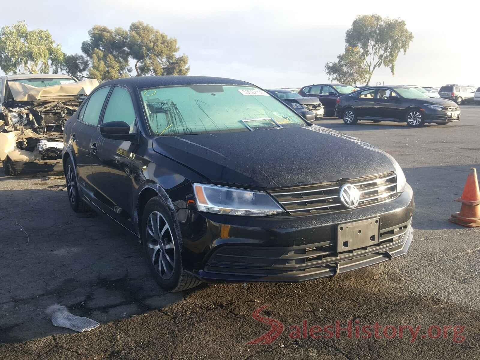 3VWD67AJ6GM261931 2016 VOLKSWAGEN JETTA