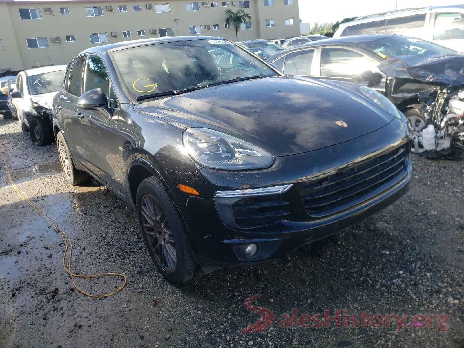 WP1AE2A24JLA71878 2018 PORSCHE CAYENNE