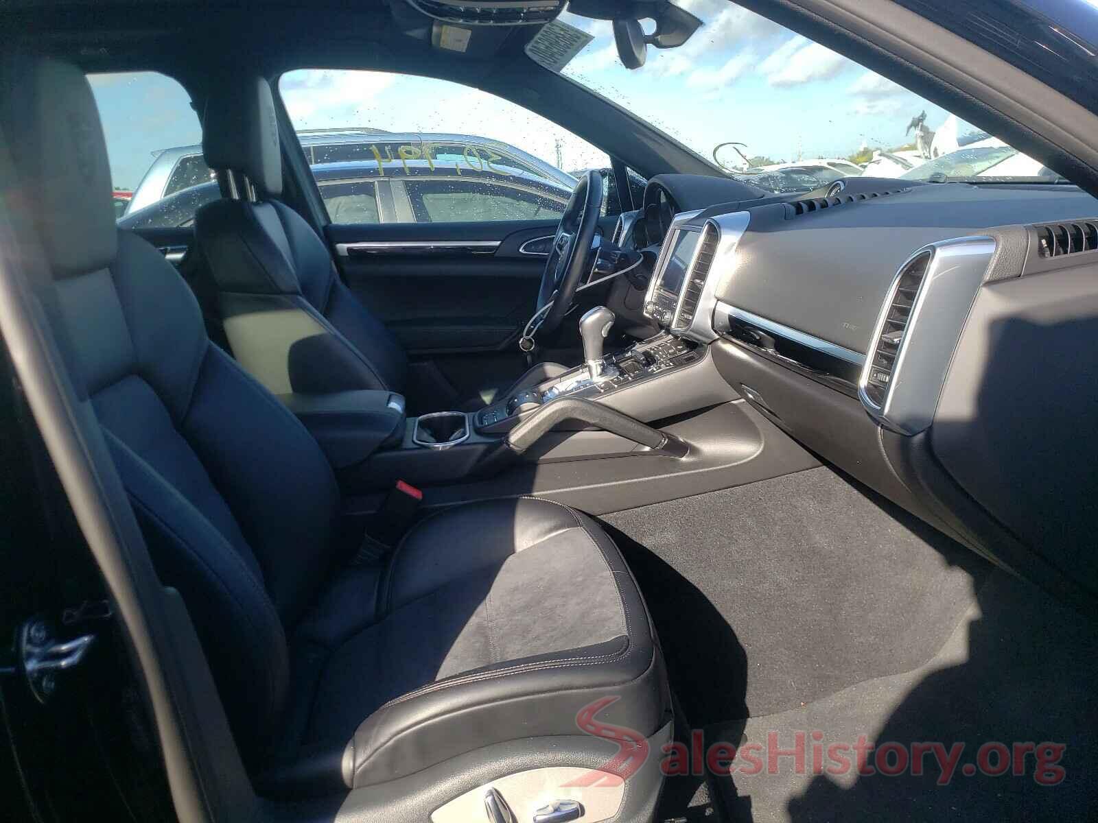 WP1AE2A24JLA71878 2018 PORSCHE CAYENNE