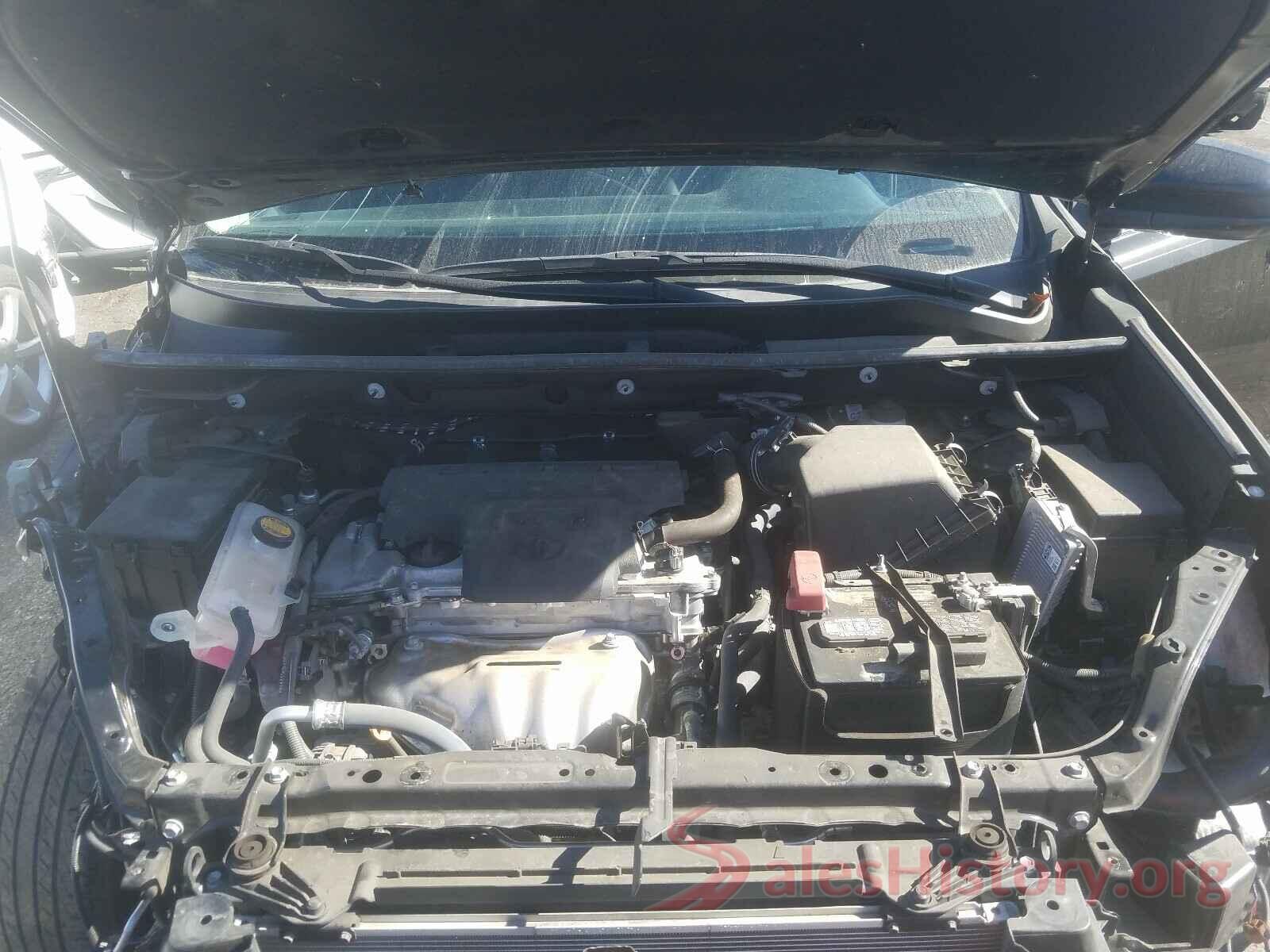 2T3ZFREV5JW460556 2018 TOYOTA RAV4