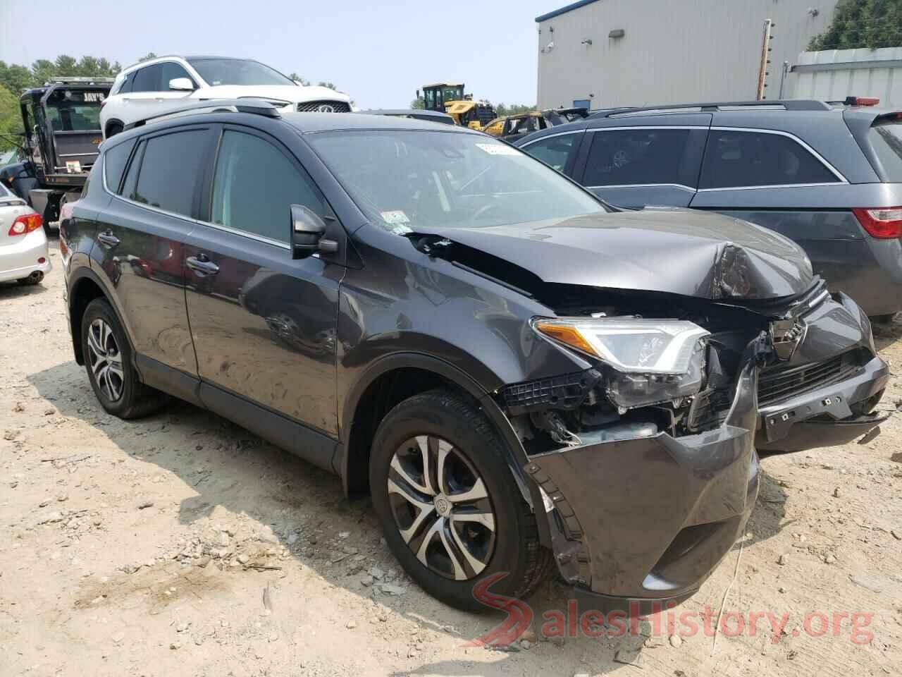 2T3BFREV1JW769748 2018 TOYOTA RAV4