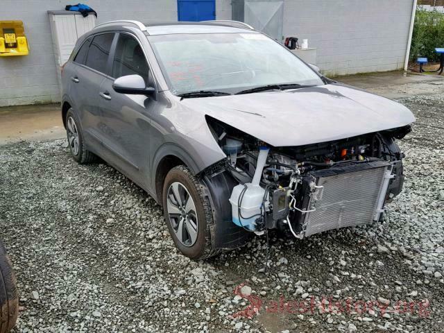 KNDCB3LC8H5082718 2017 KIA NIRO