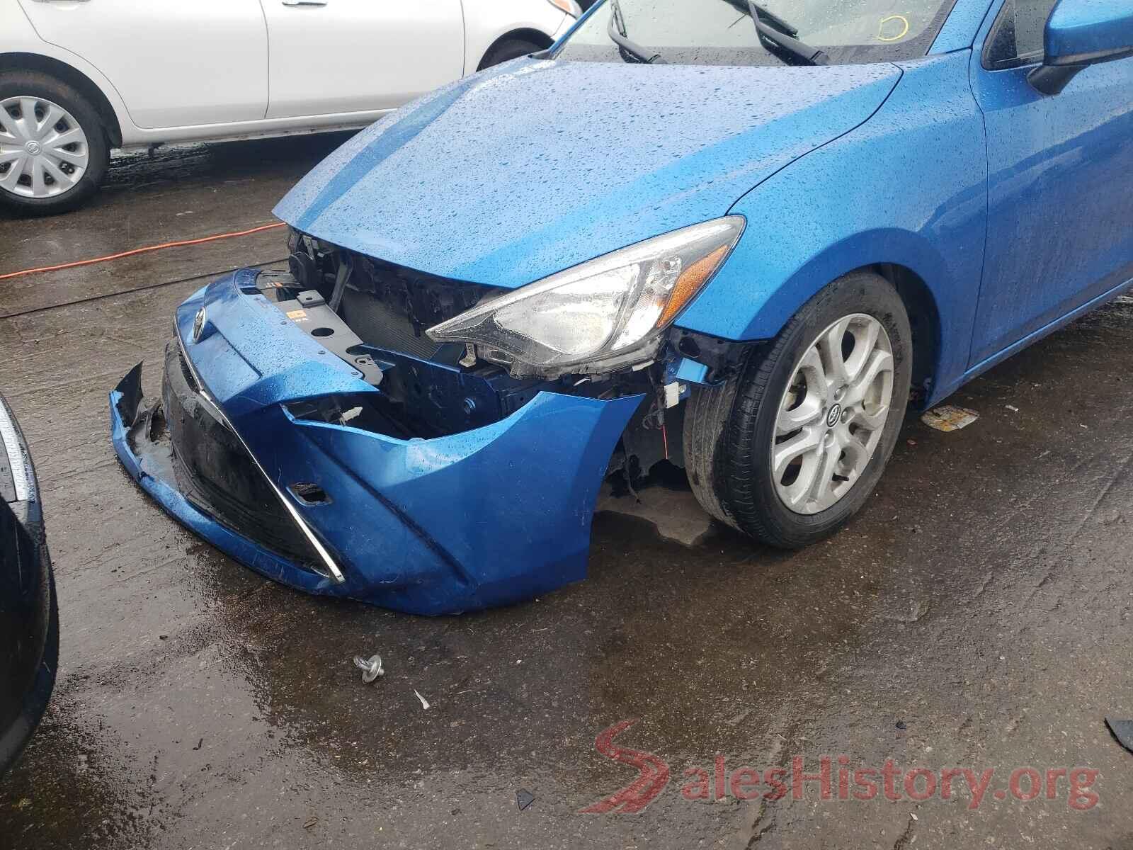 3MYDLBYV7HY179077 2017 TOYOTA YARIS