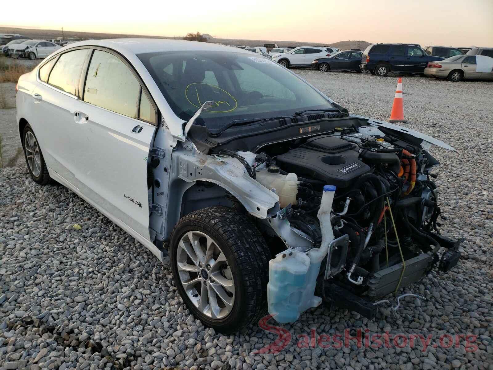 3FA6P0LUXKR141719 2019 FORD FUSION