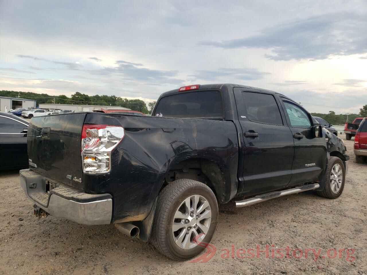 5TFDW5F11BX191709 2011 TOYOTA TUNDRA