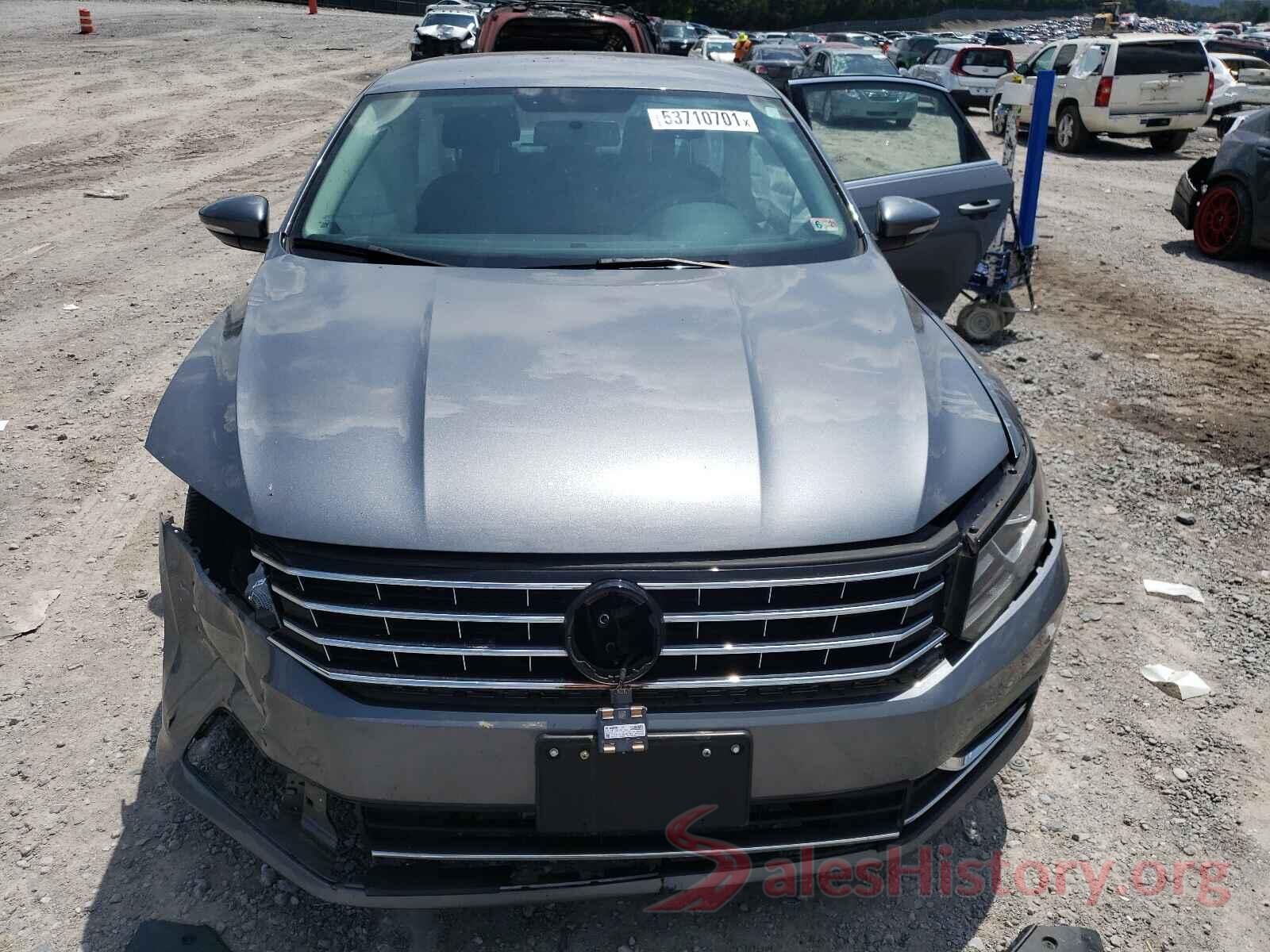 1VWAT7A34HC078463 2017 VOLKSWAGEN PASSAT