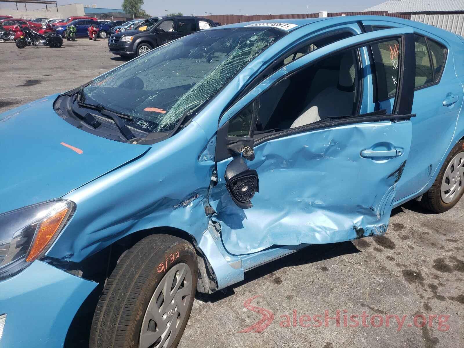 JTDKDTB32G1136947 2016 TOYOTA PRIUS