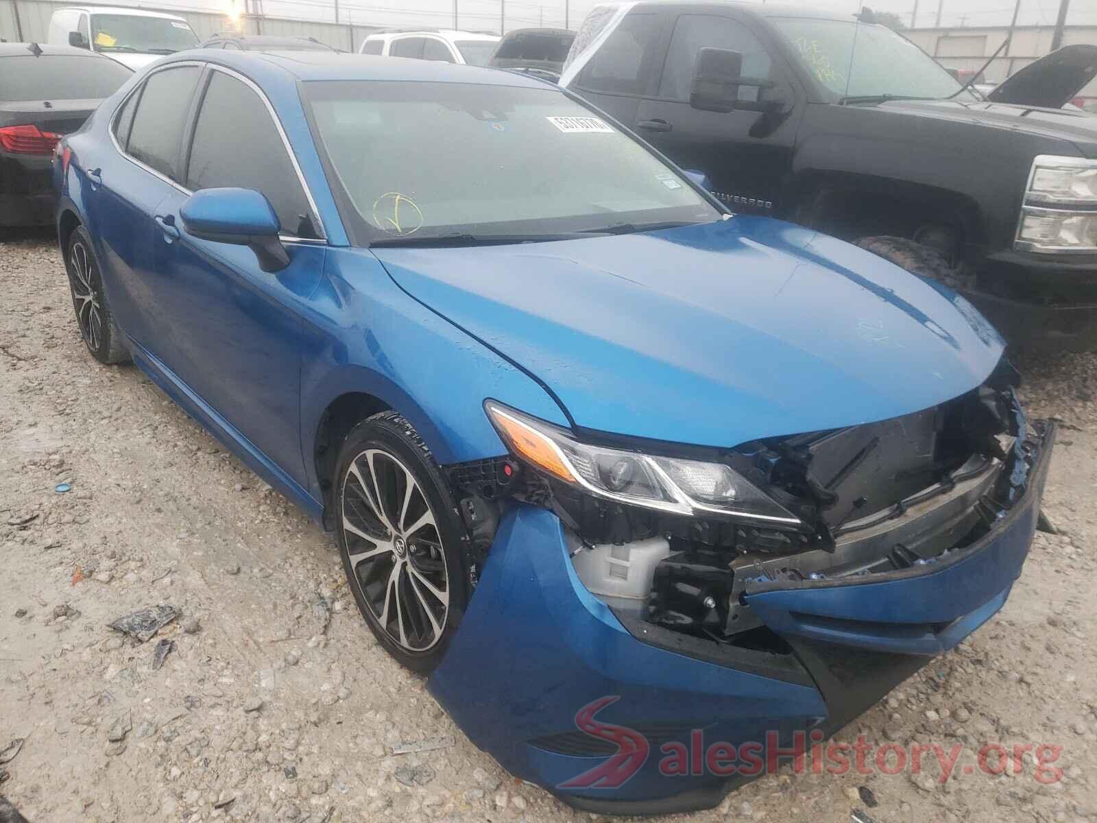 4T1B11HK4JU147834 2018 TOYOTA CAMRY