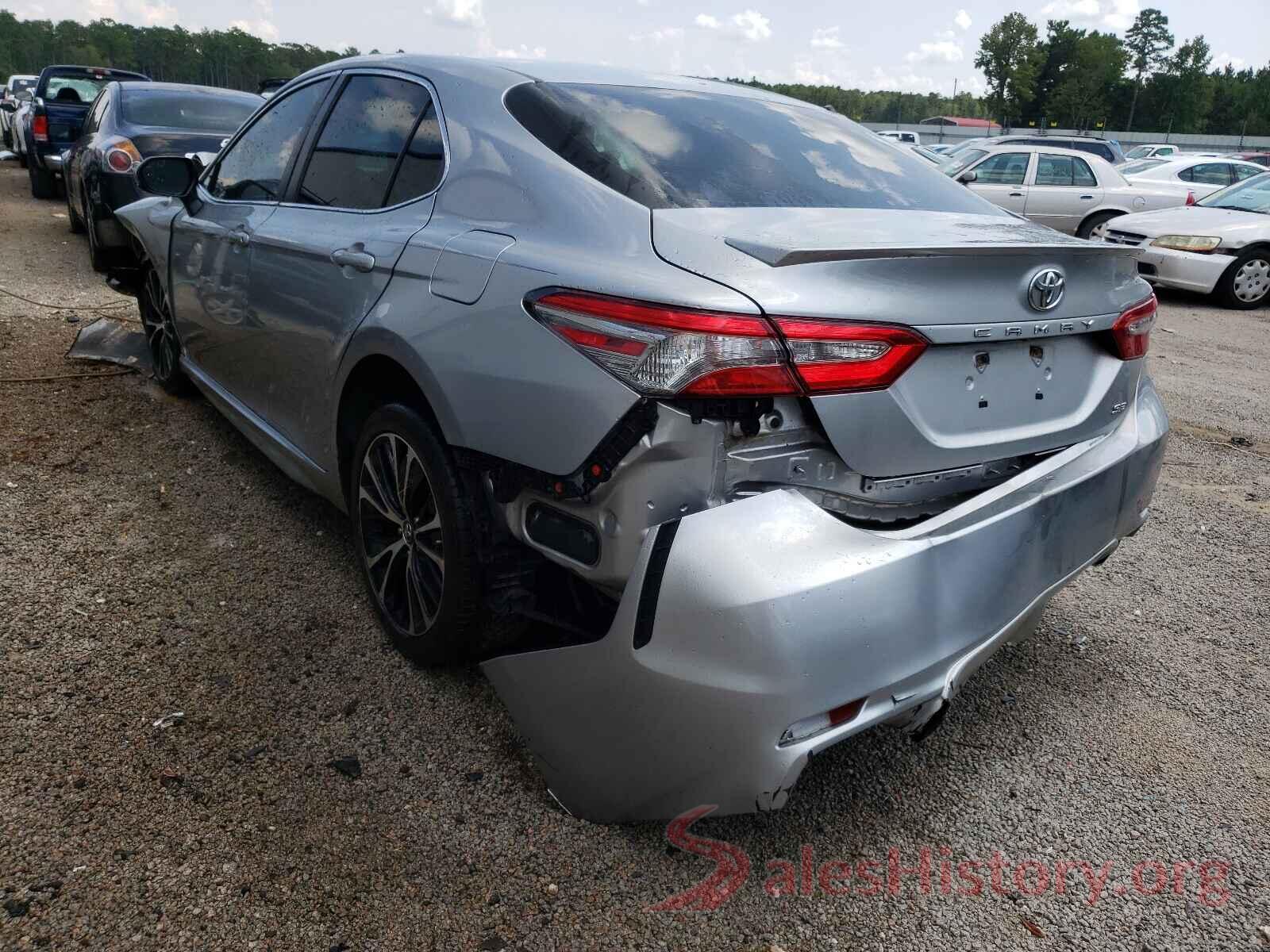 4T1B11HK0JU516821 2018 TOYOTA CAMRY