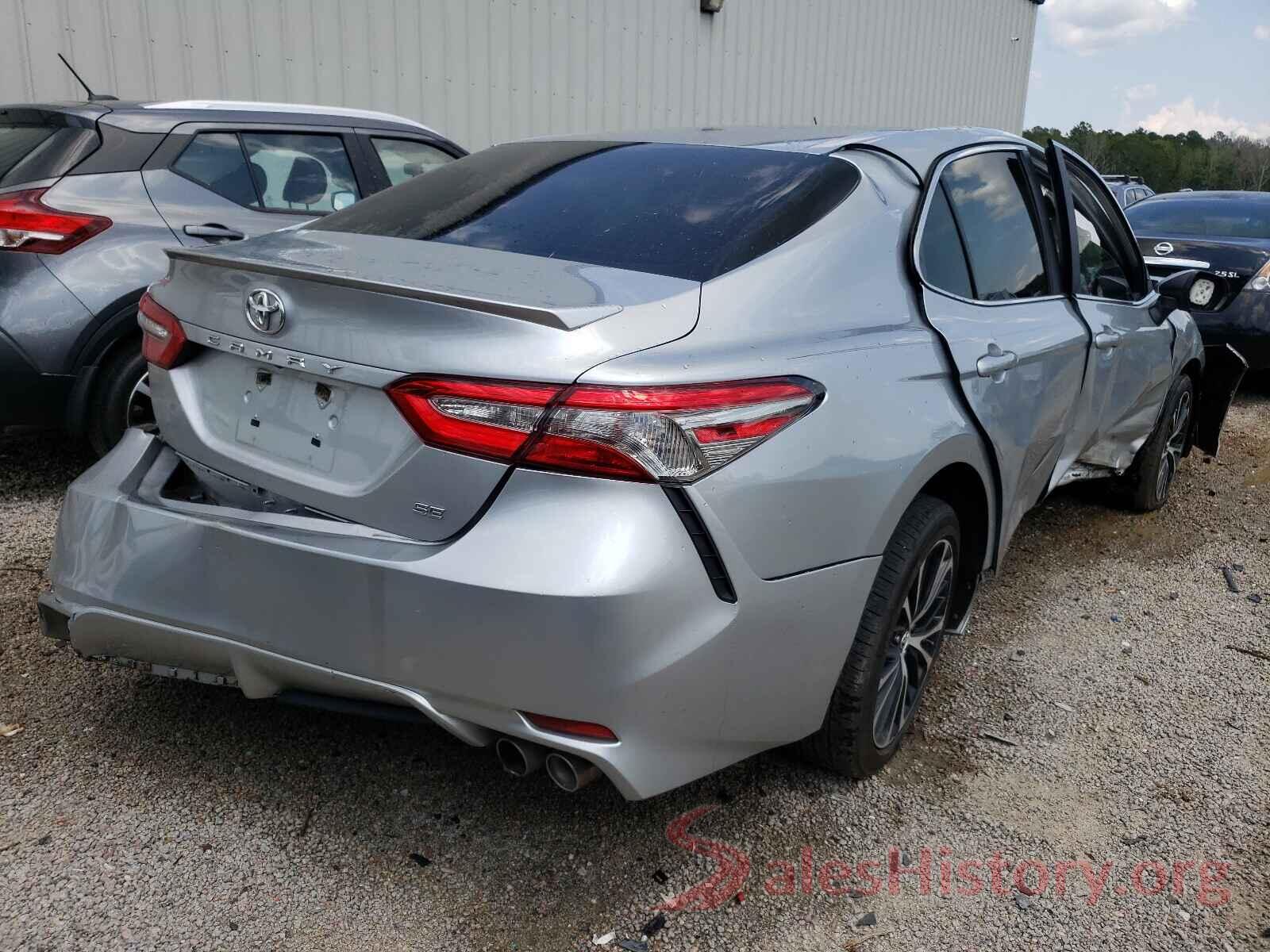 4T1B11HK0JU516821 2018 TOYOTA CAMRY