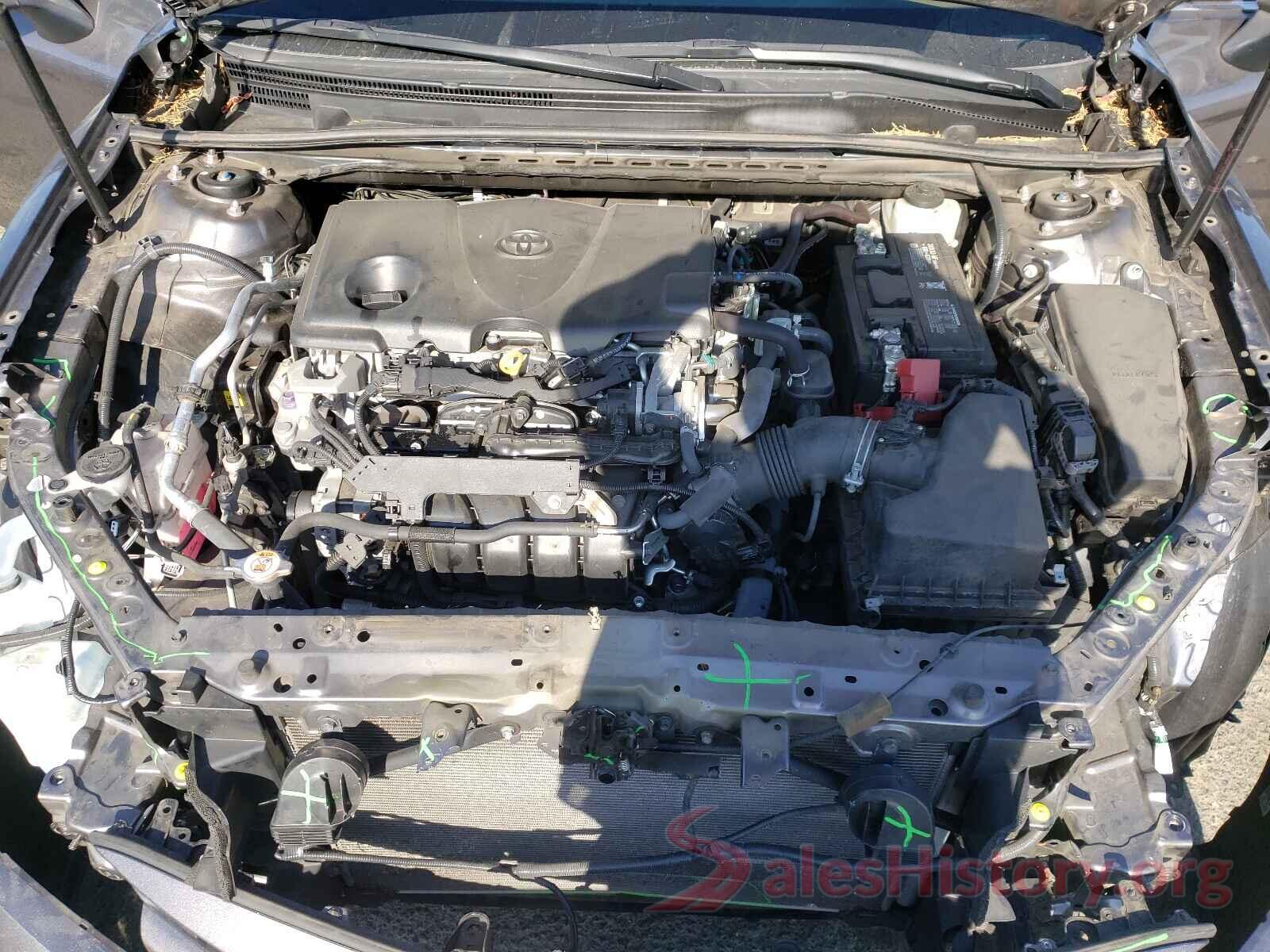 4T1B11HK4JU604187 2018 TOYOTA CAMRY