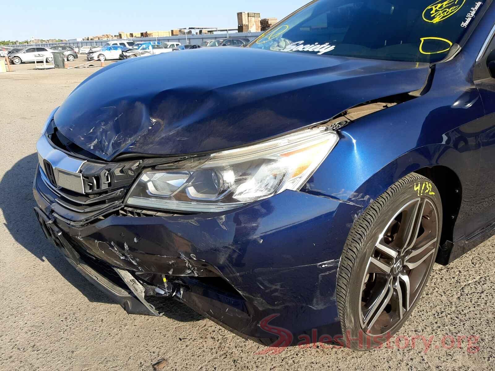 1HGCR2F58HA011627 2017 HONDA ACCORD