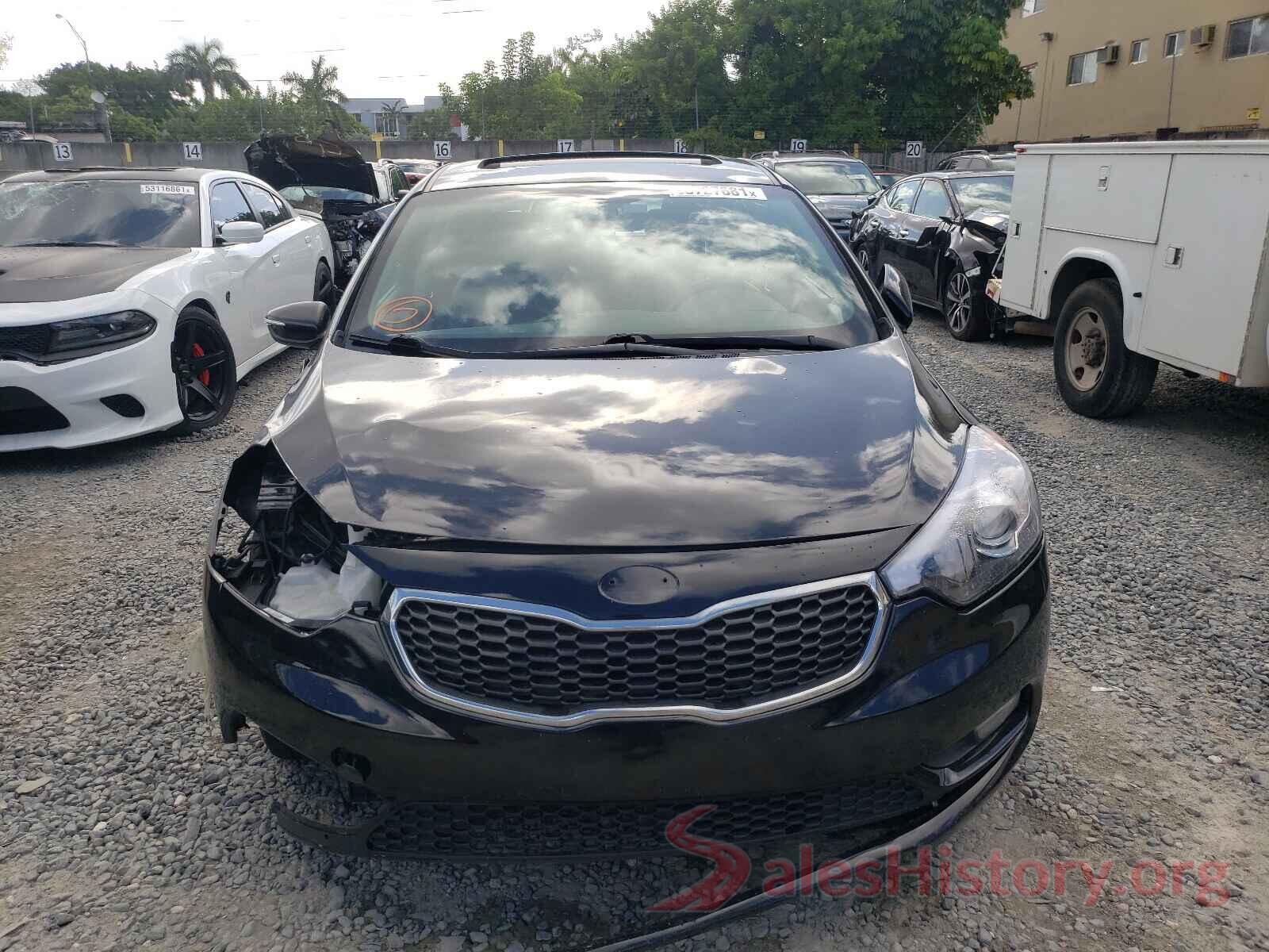 KNAFX5A86G5526828 2016 KIA FORTE