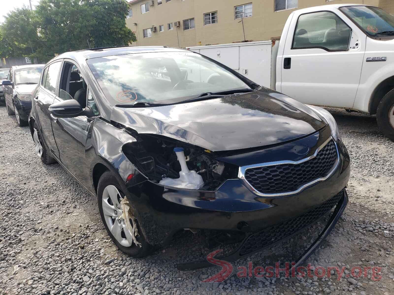 KNAFX5A86G5526828 2016 KIA FORTE