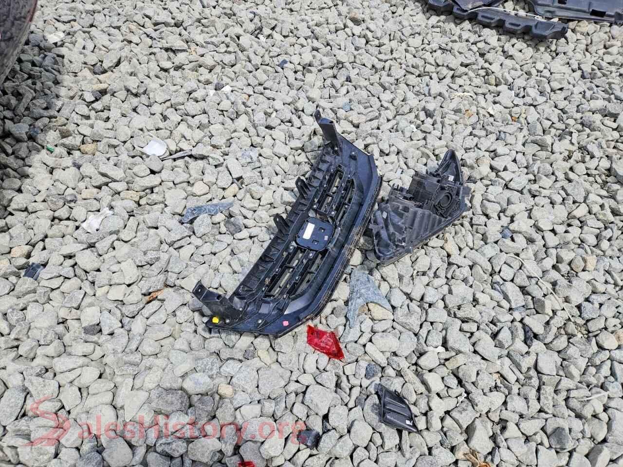 2017 HONDA ODYSSEY VIN 5FNRL5H62HB014676, trunk area