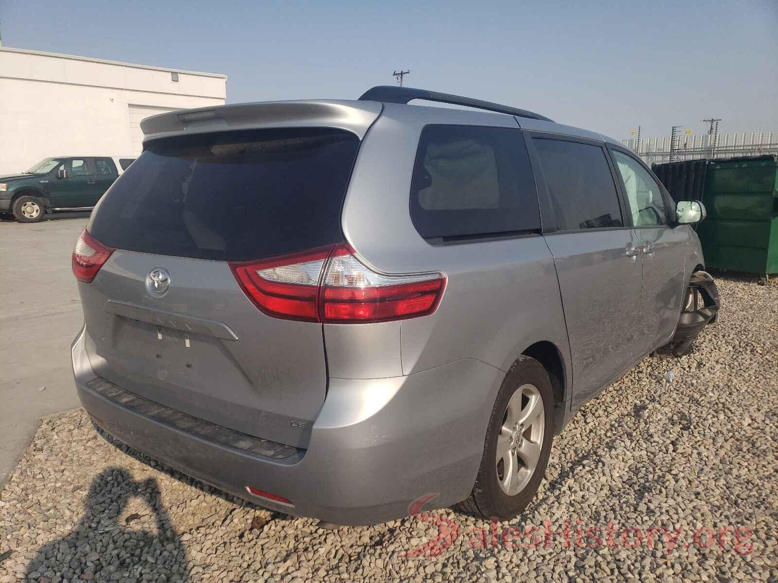 5TDKZ3DC9HS815861 2017 TOYOTA SIENNA