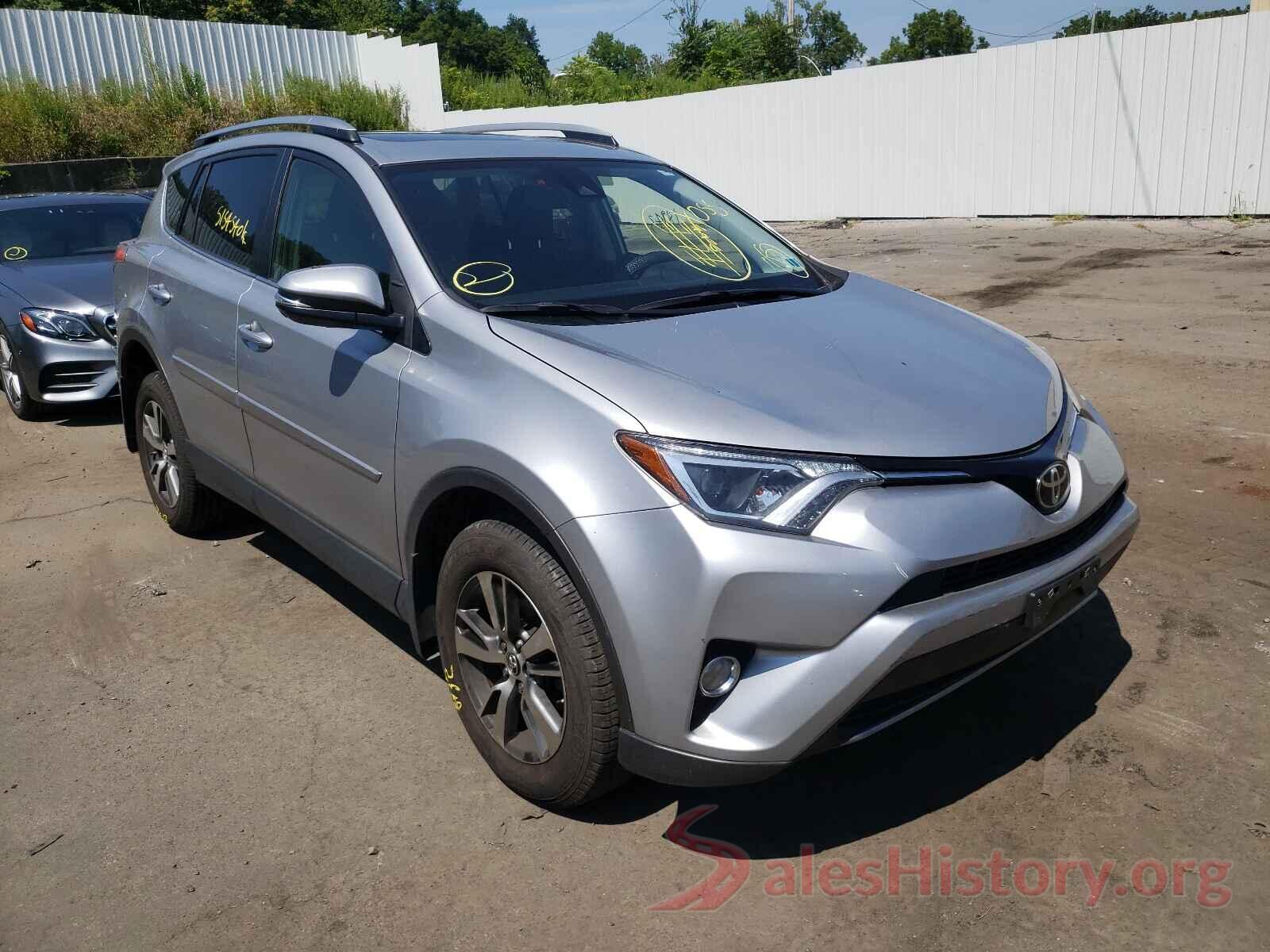 JTMRFREV3JJ218489 2018 TOYOTA RAV4