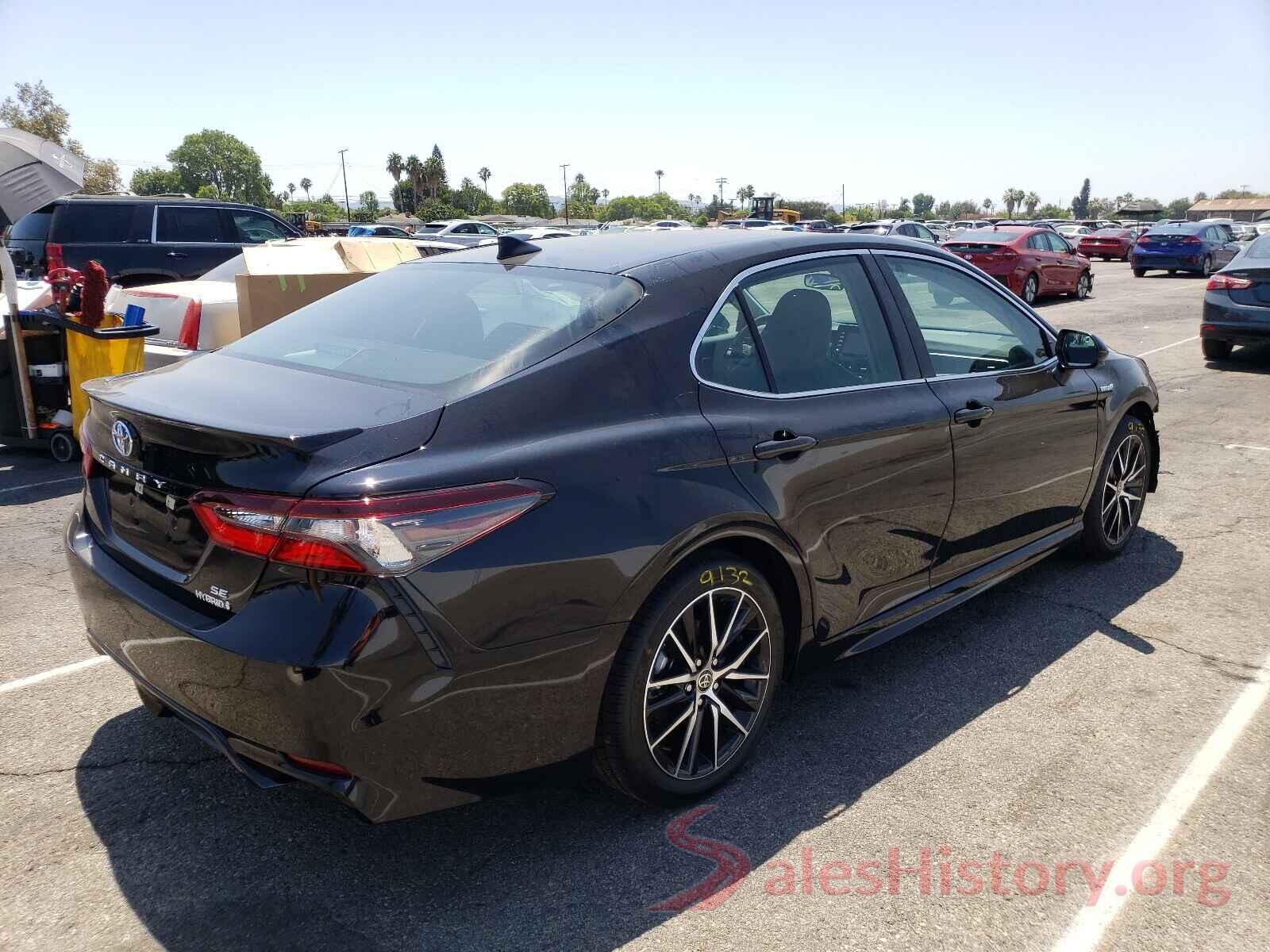 4T1G31AK2MU566232 2021 TOYOTA CAMRY