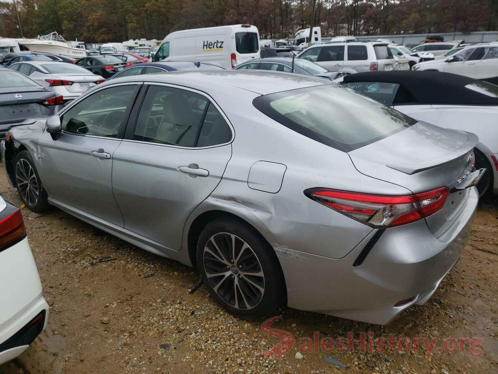 JTNB11HK3J3024581 2018 TOYOTA CAMRY