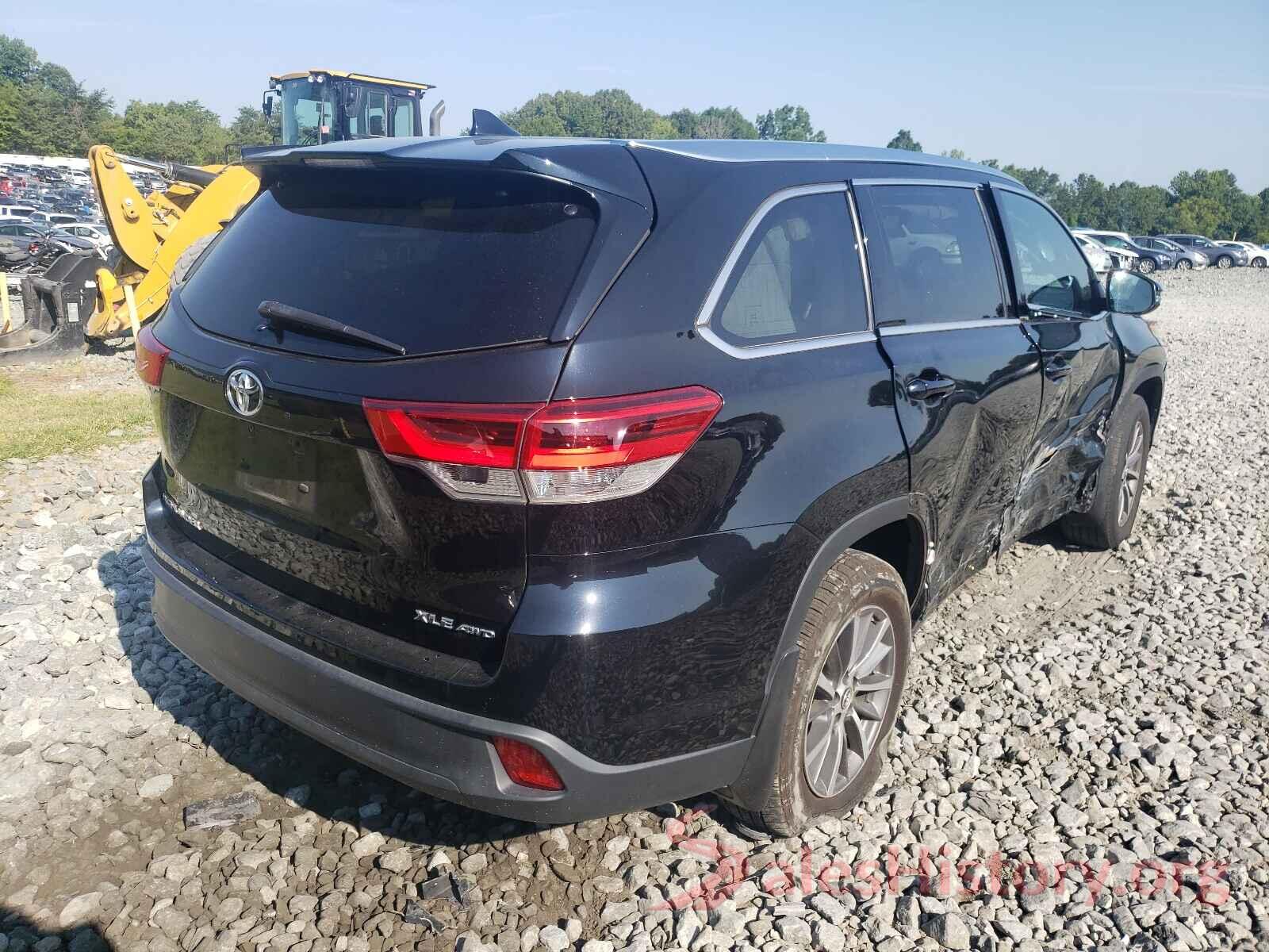 5TDJZRFH0JS902593 2018 TOYOTA HIGHLANDER