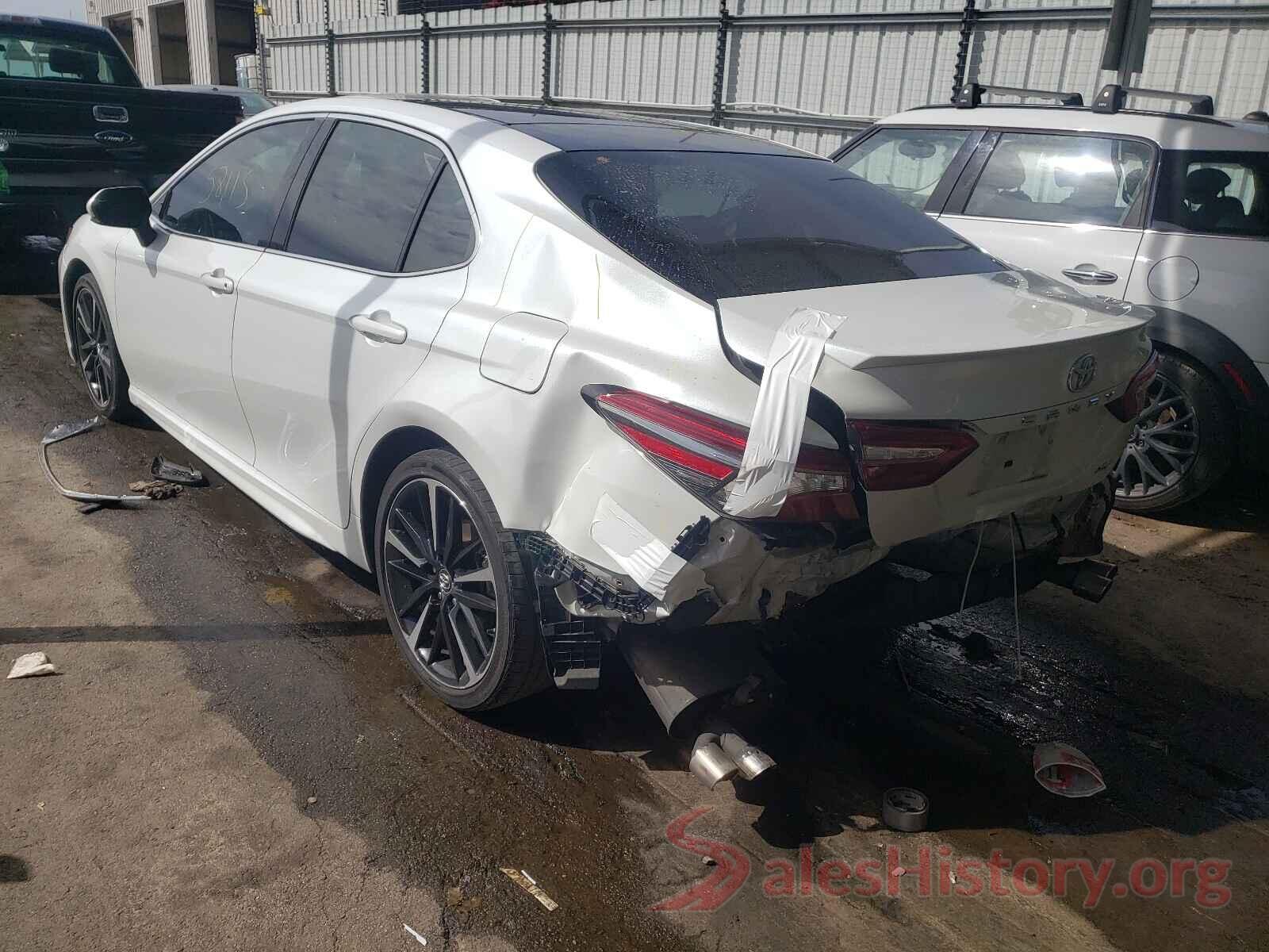 4T1B61HK8JU108956 2018 TOYOTA CAMRY