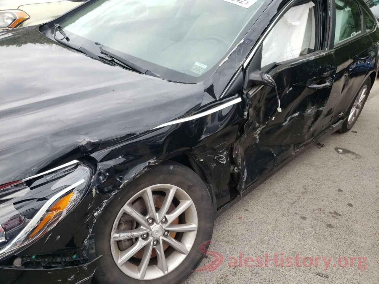 5NPE24AF7JH687105 2018 HYUNDAI SONATA