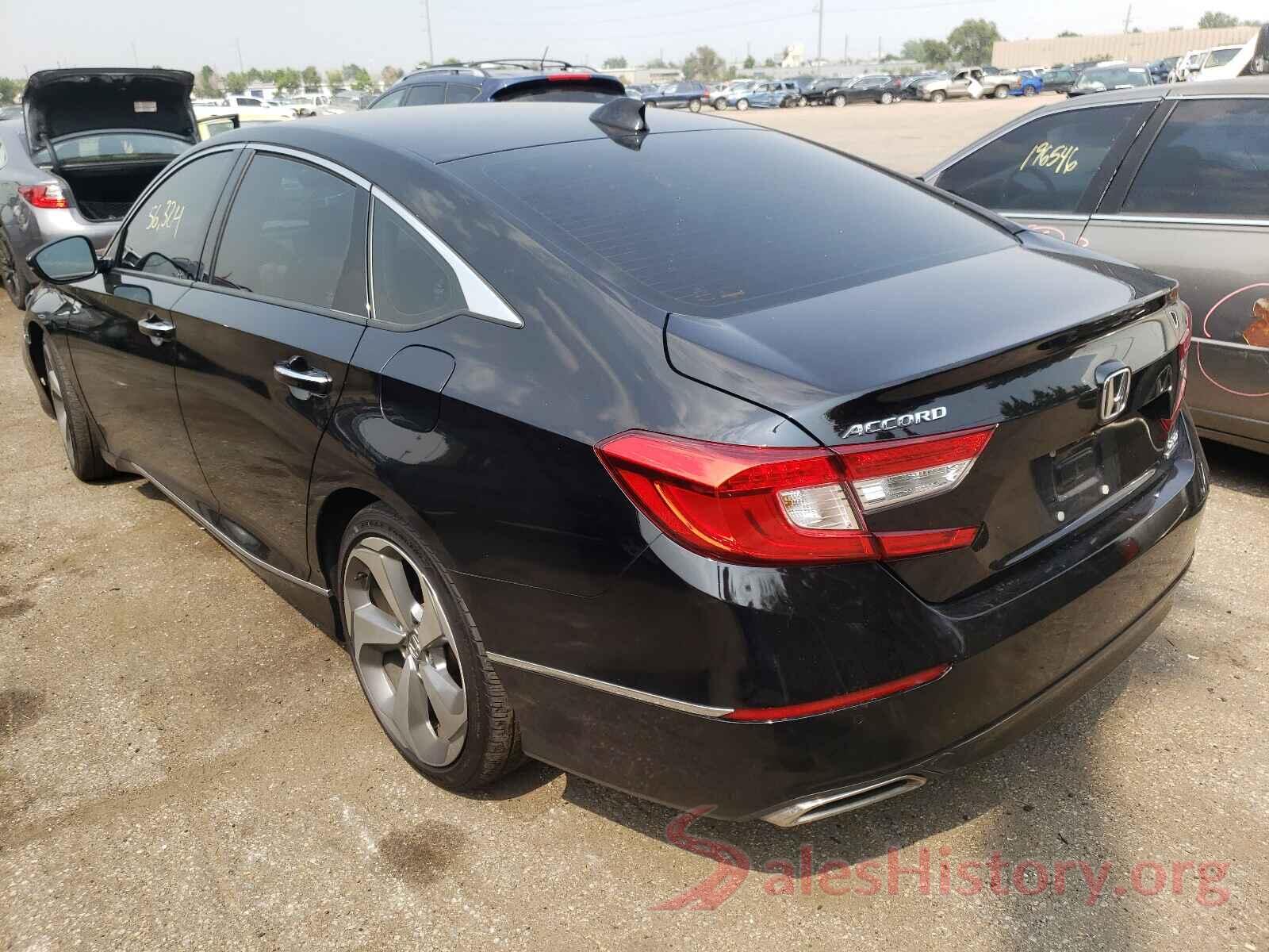 1HGCV2F99JA008899 2018 HONDA ACCORD