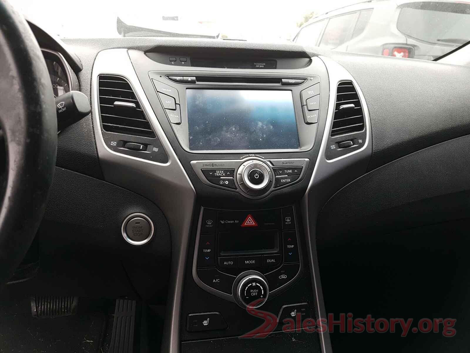 5NPDH4AE4GH680784 2016 HYUNDAI ELANTRA