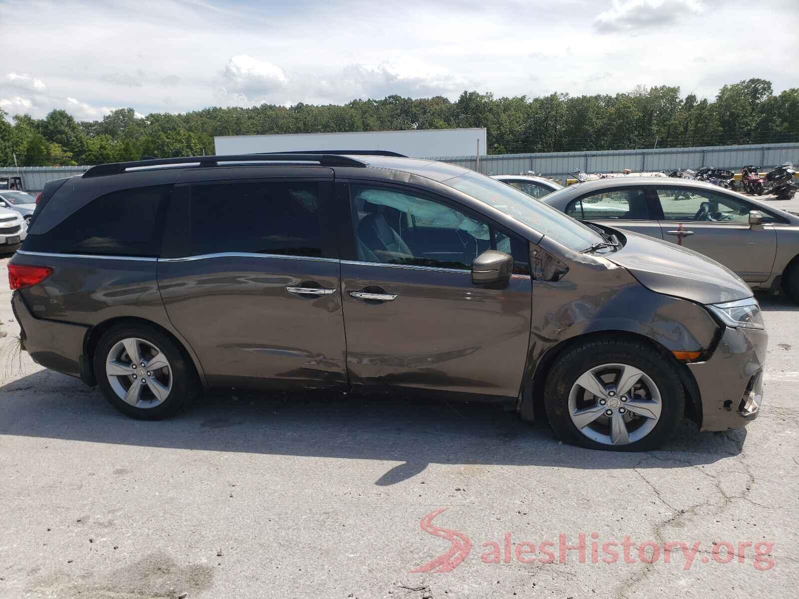 5FNRL6H77JB054482 2018 HONDA ODYSSEY