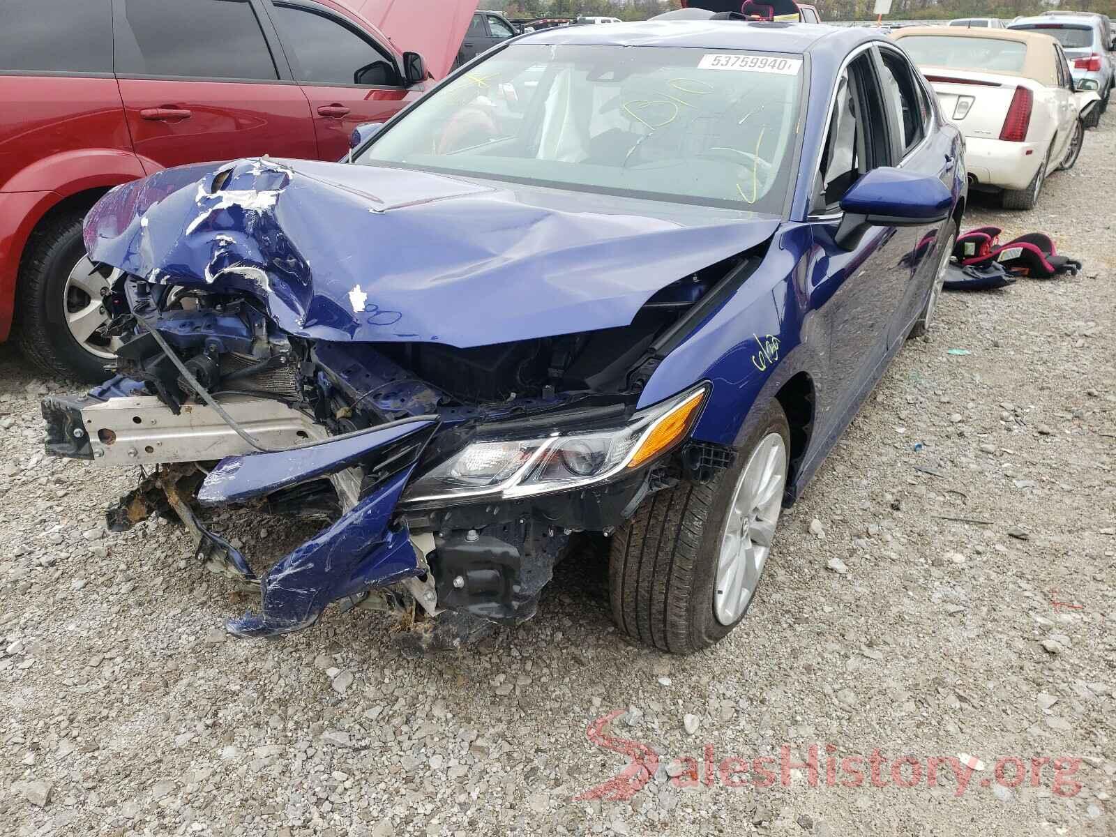 4T1B11HK2JU589723 2018 TOYOTA CAMRY