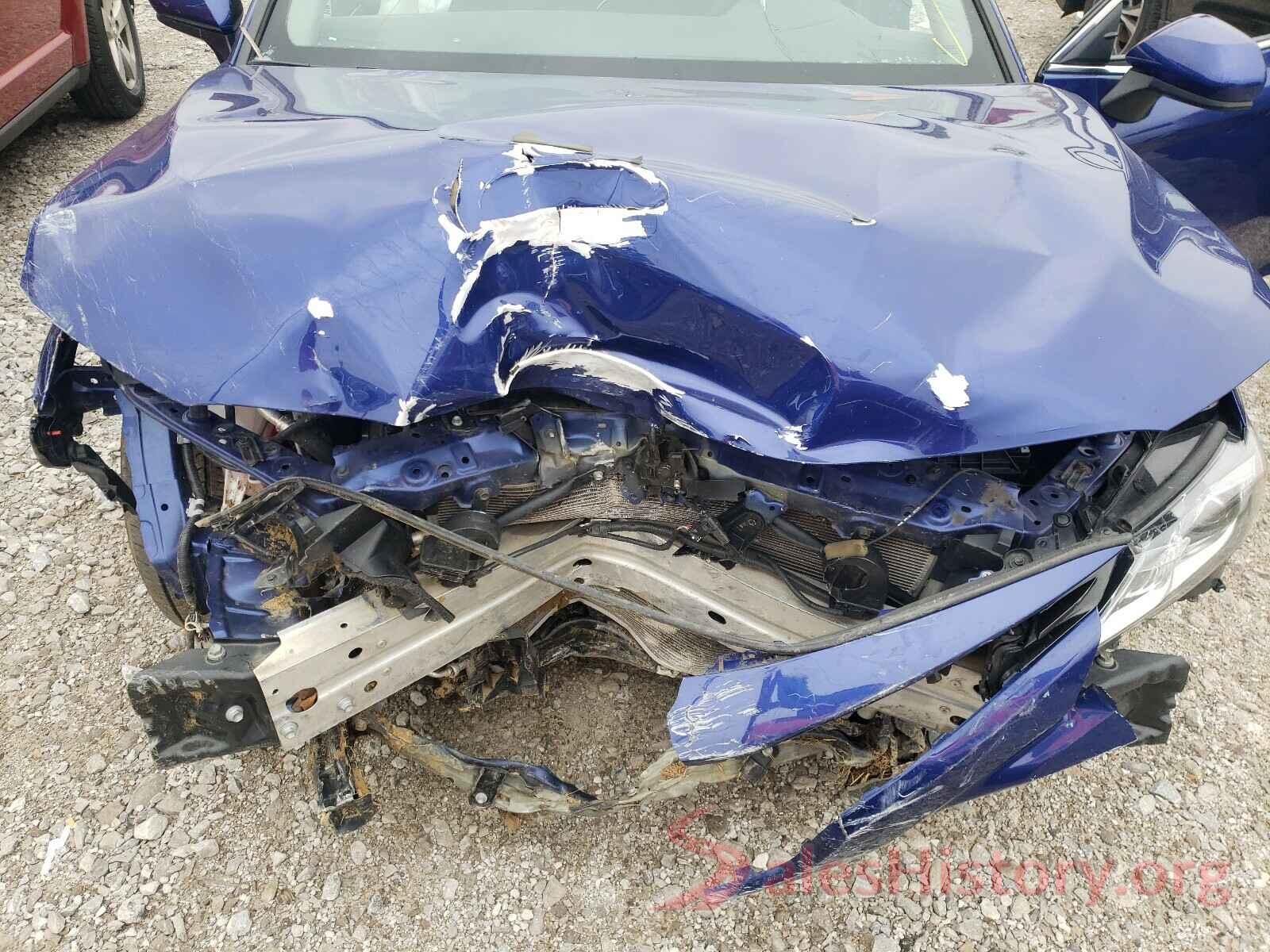 4T1B11HK2JU589723 2018 TOYOTA CAMRY