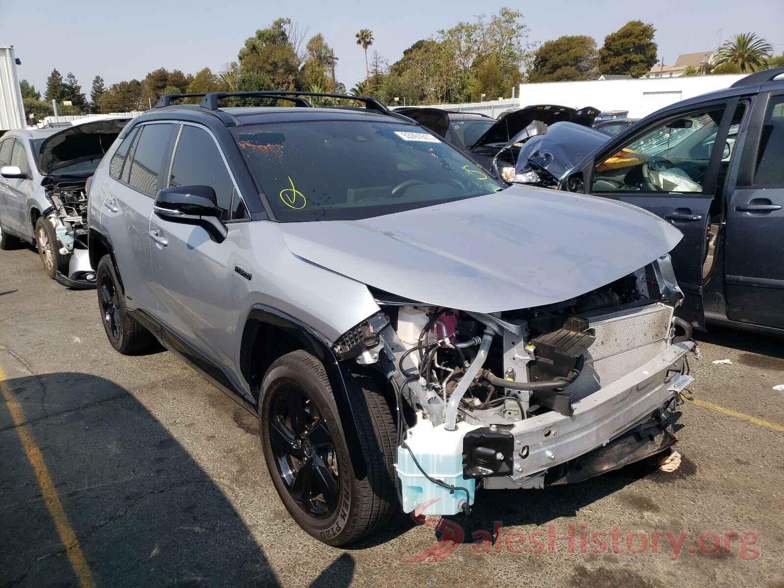 JTMEWRFVXLJ045781 2020 TOYOTA RAV4