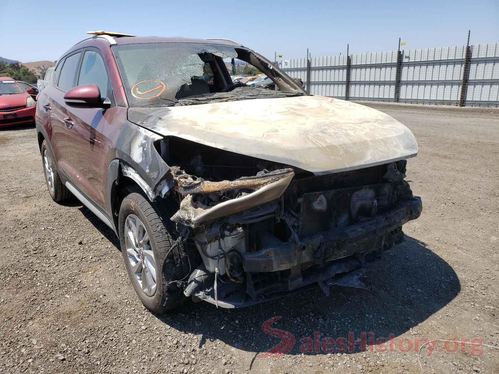 KM8J33A42HU454605 2017 HYUNDAI TUCSON