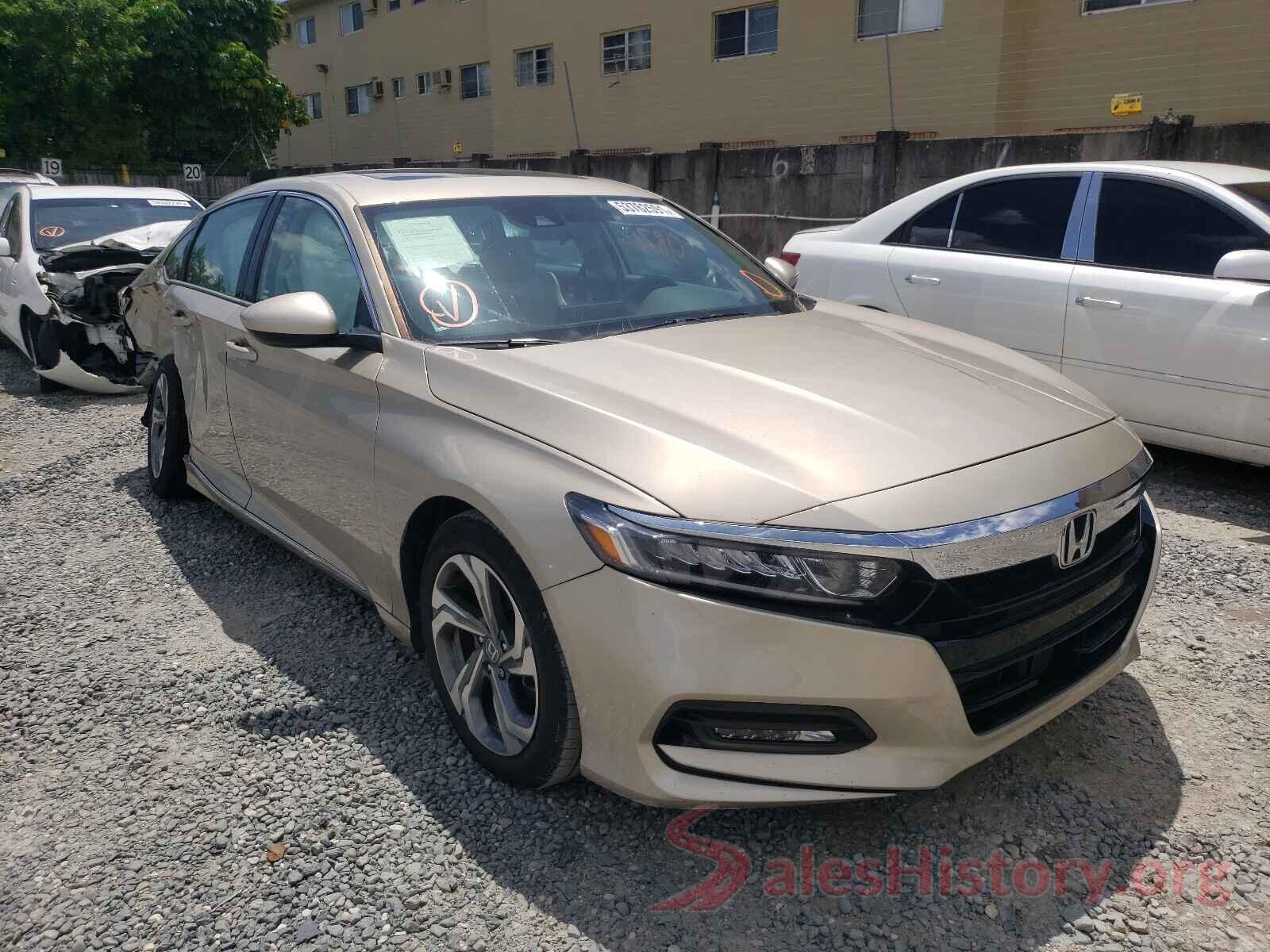 1HGCV1F42JA096208 2018 HONDA ACCORD