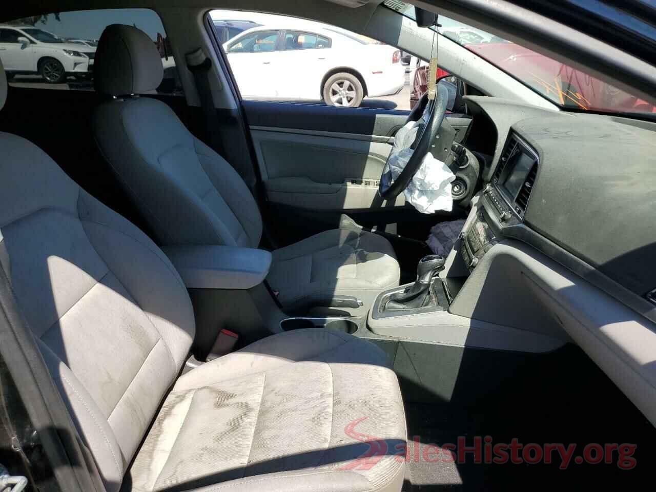 5NPD84LF5JH213189 2018 HYUNDAI ELANTRA