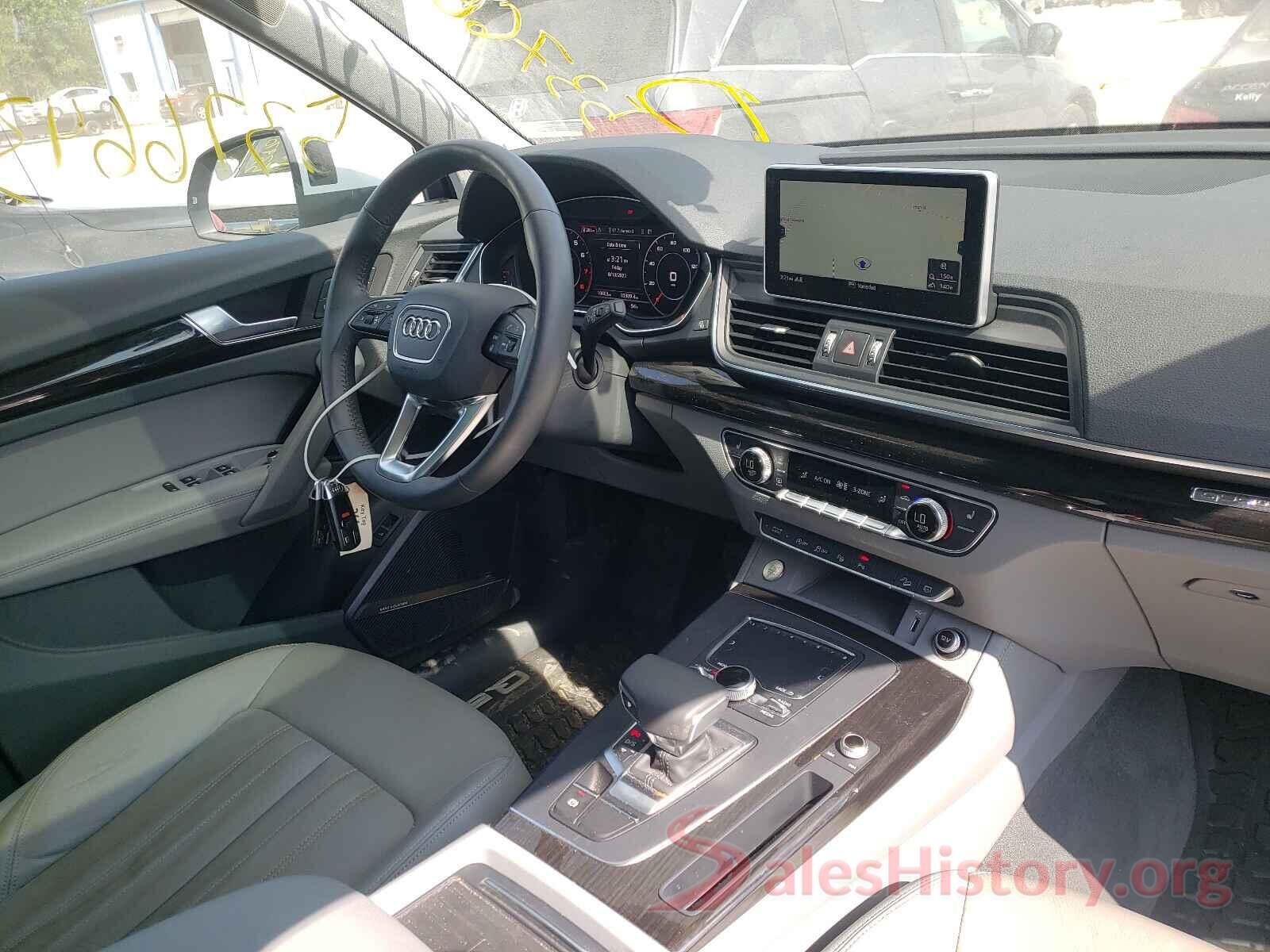 WA1CNAFY4K2017497 2019 AUDI Q5