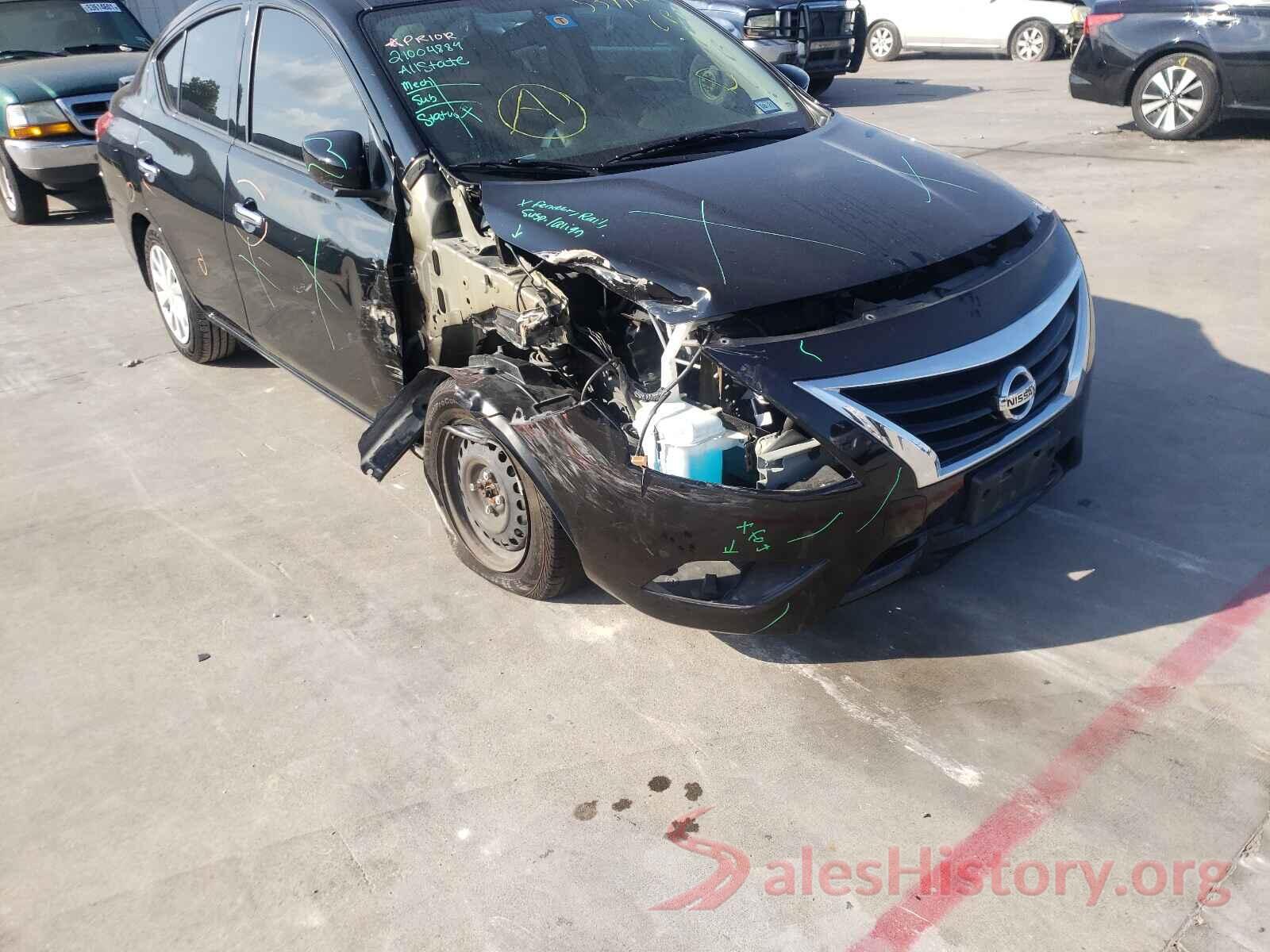 3N1CN7AP2KL810306 2019 NISSAN VERSA