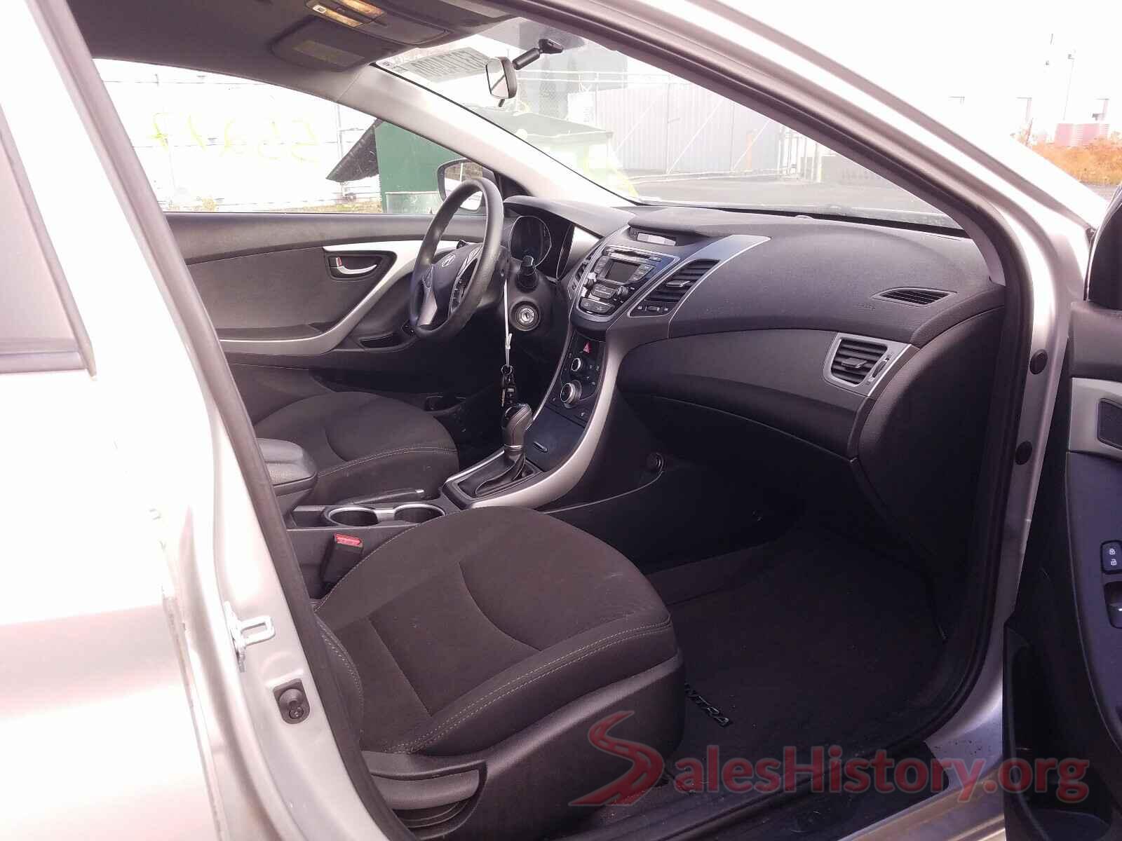 5NPDH4AE7GH749189 2016 HYUNDAI ELANTRA